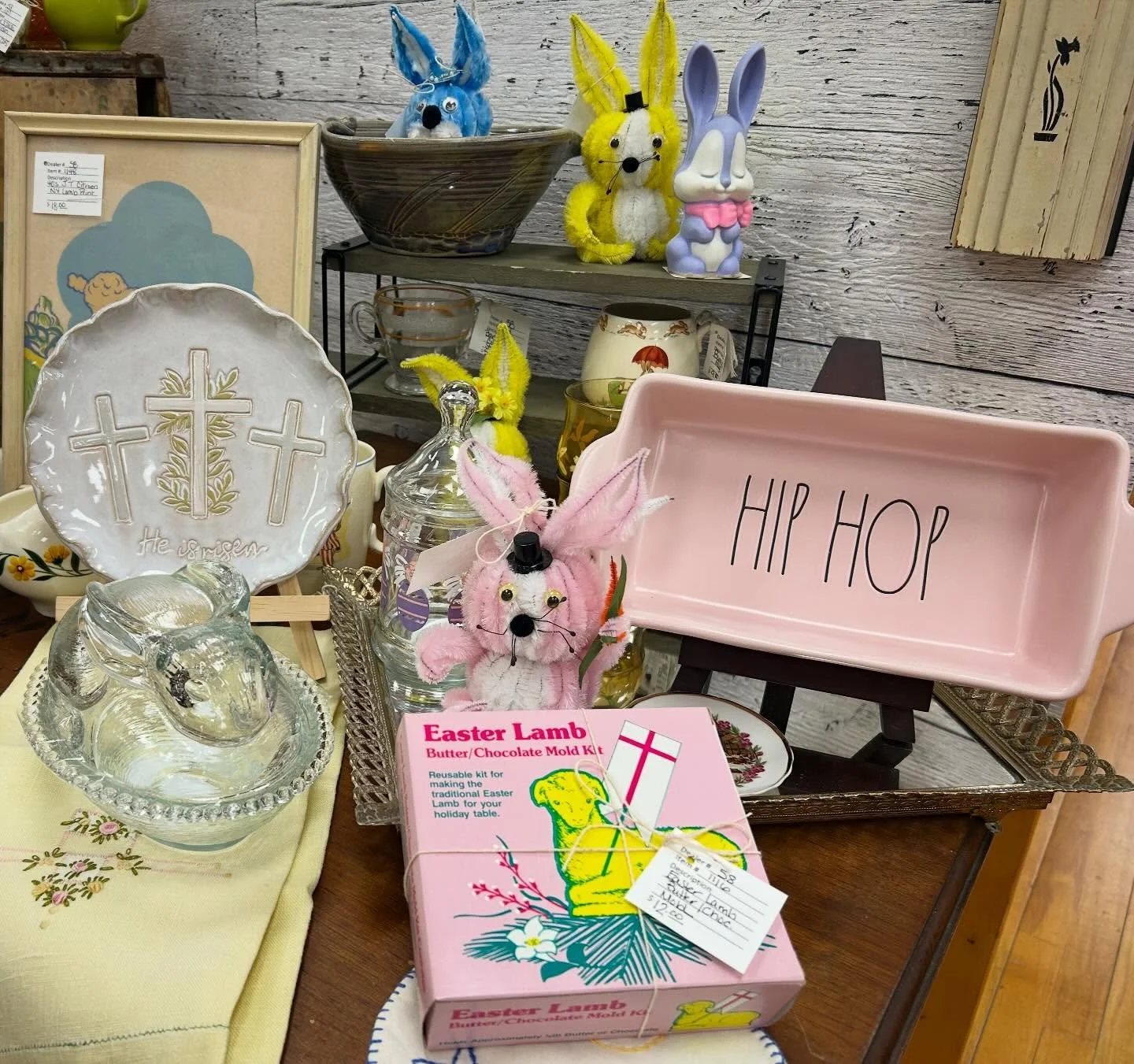 Come get your vintage Easter fix! 🐰🌷🐣 We&rsquo;re here for you today from 10-5 and with Girl Scout Cookies from 11-5! 🌈🪩⚡️