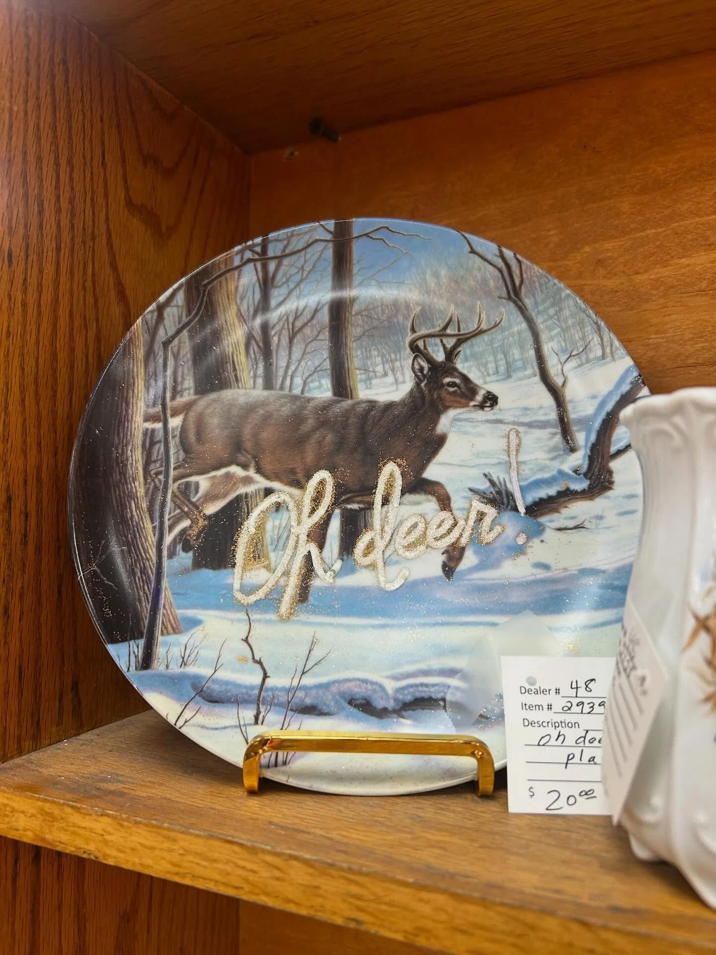 Happy Monday! Enjoy these plate vibes. 🙌 Come see us from 10-5 today! 🌈🪩⚡️