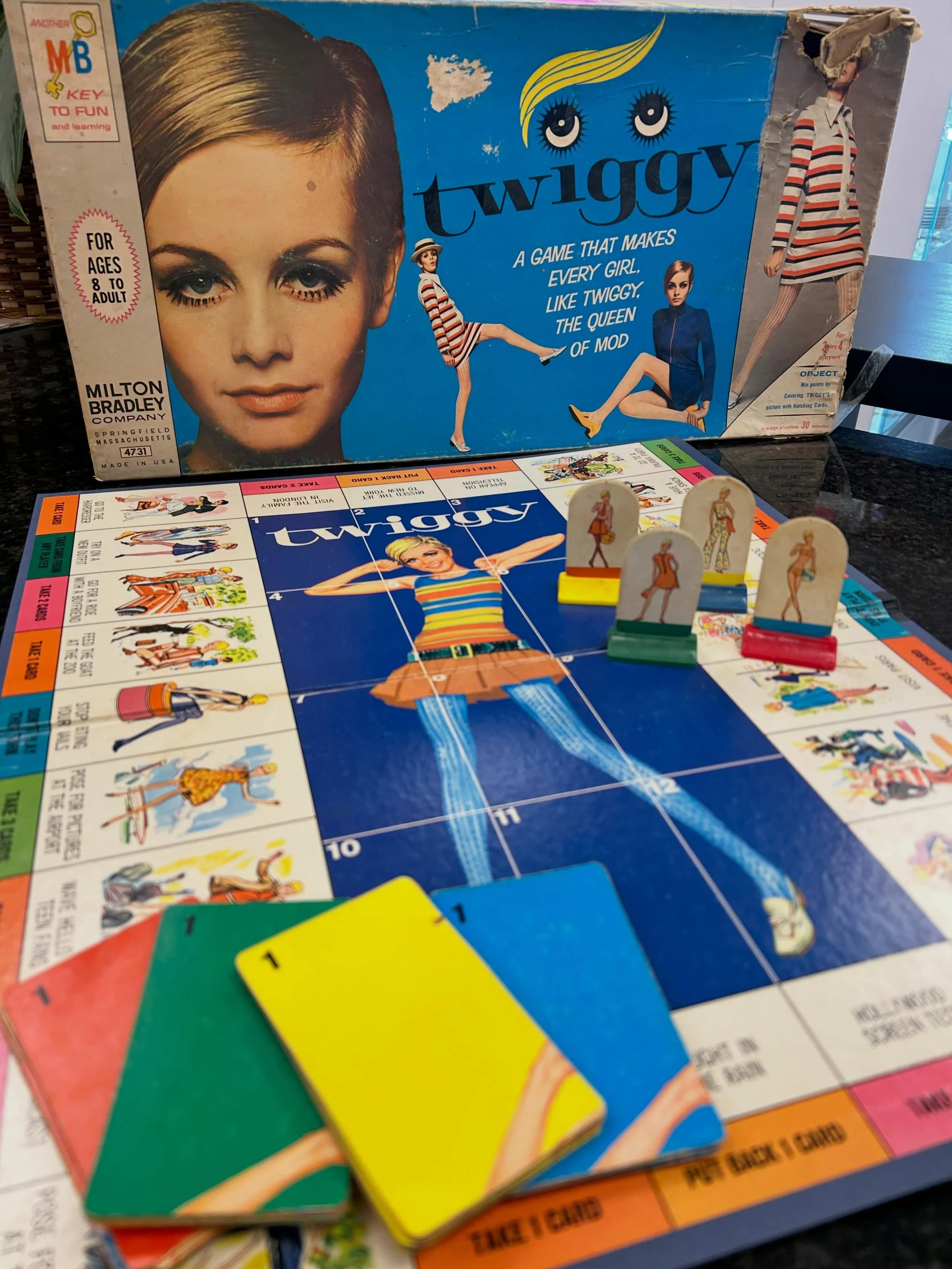 A complete vintage Twiggy game! 🙌 Come hang out with us today from 10-5! 🌈🪩⚡️