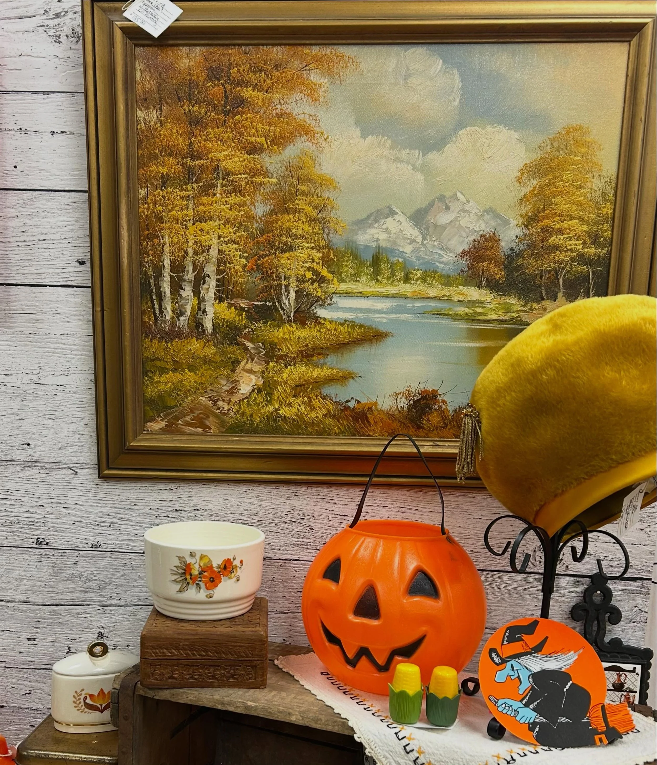 🎃🎃🎃 We&rsquo;re here for you today from 10-5! 🌈🪩⚡️