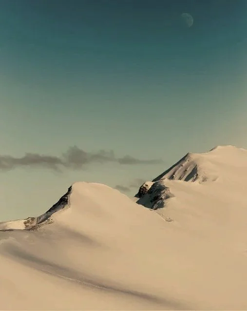 SUMMIT SERIES - A Self-Guided 