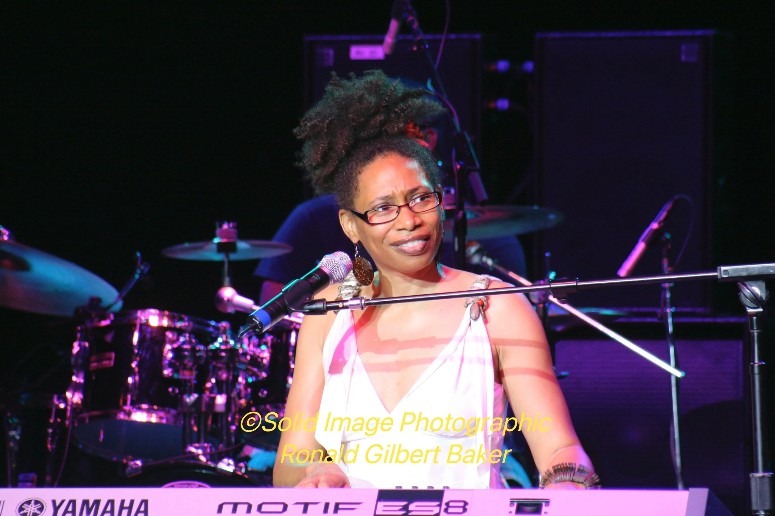Rachelle Ferrell Jazz Singer_pe.jpg