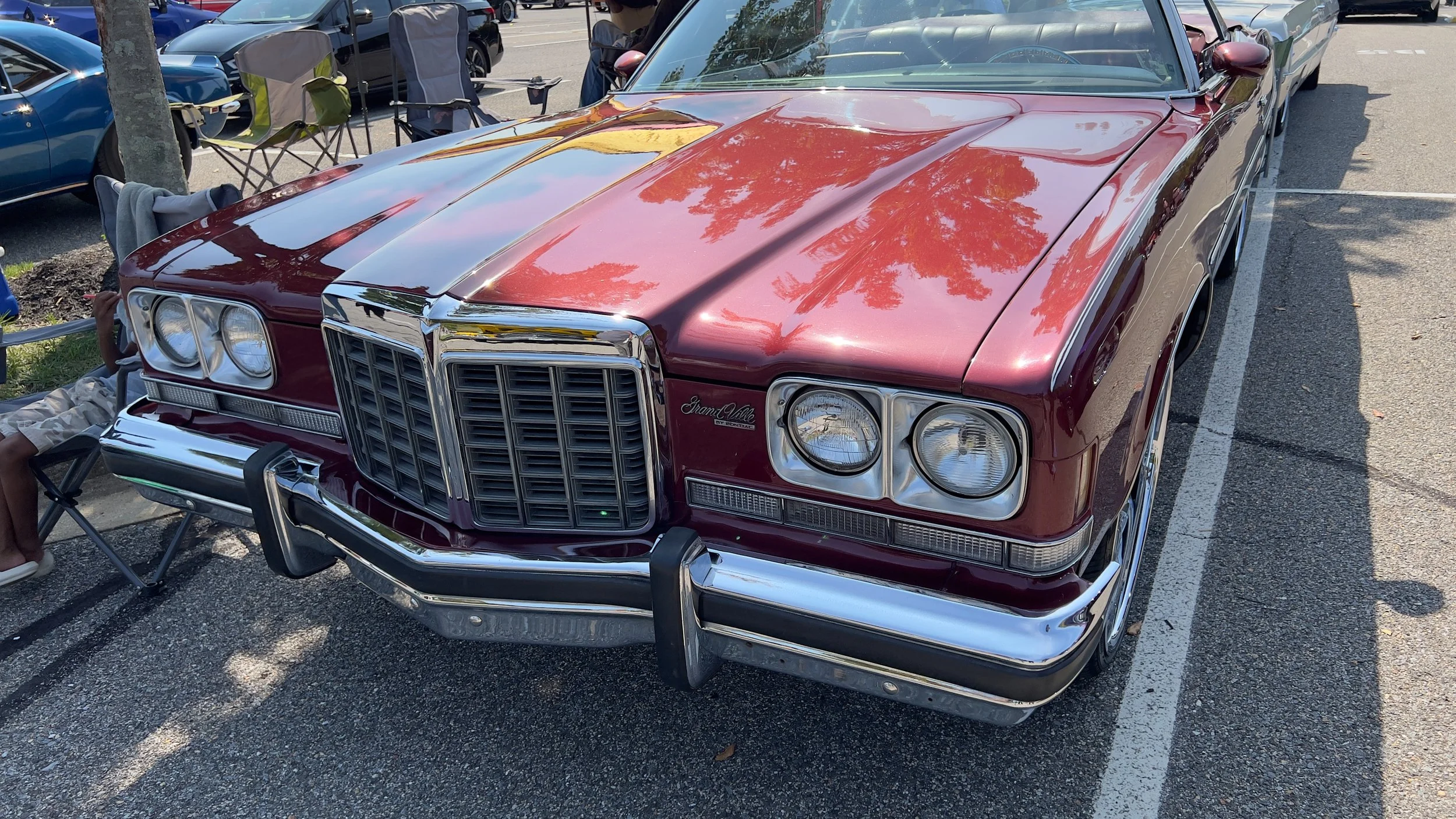 Pontiac Bonneville3.jpeg