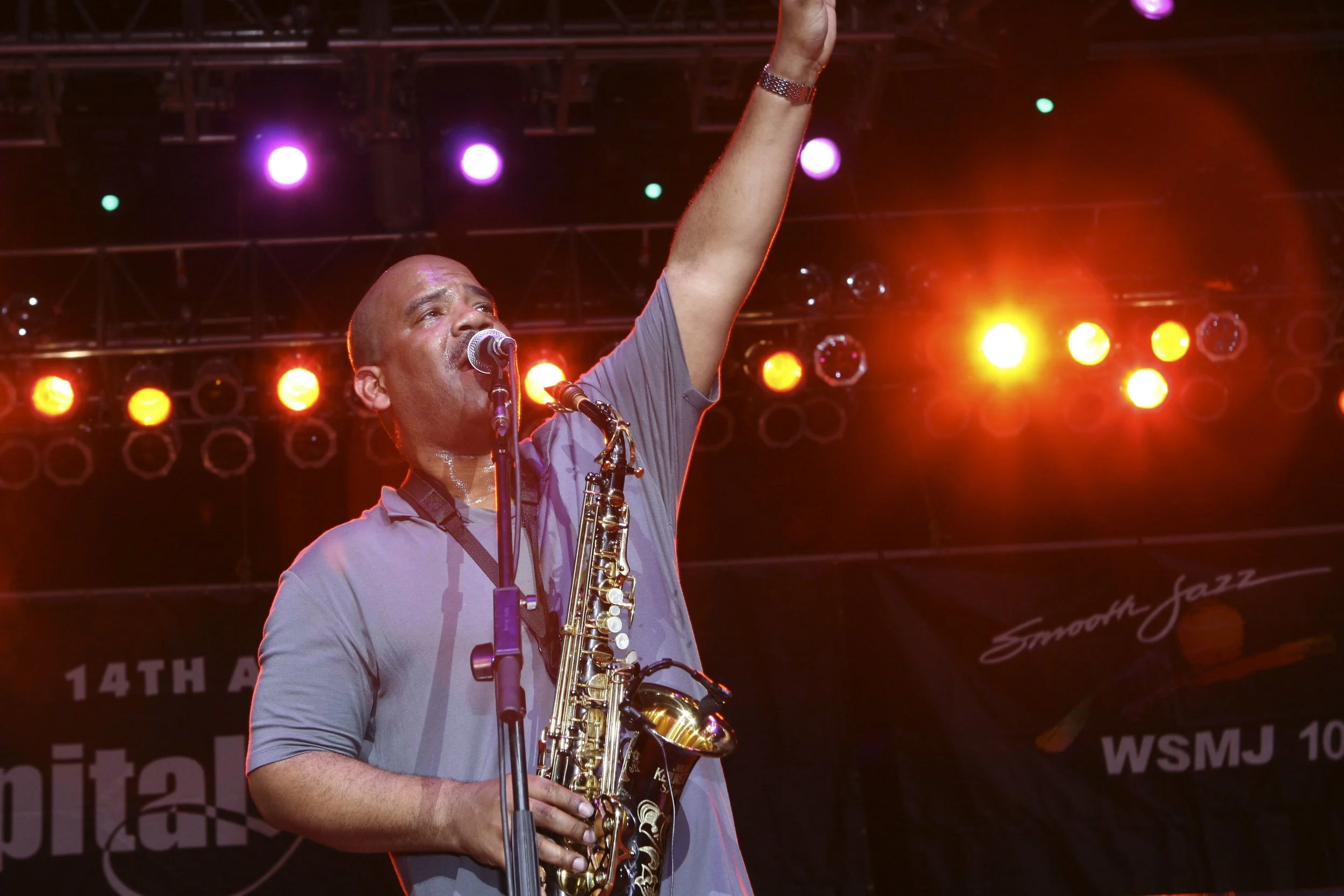 Walter Beasley42.jpg