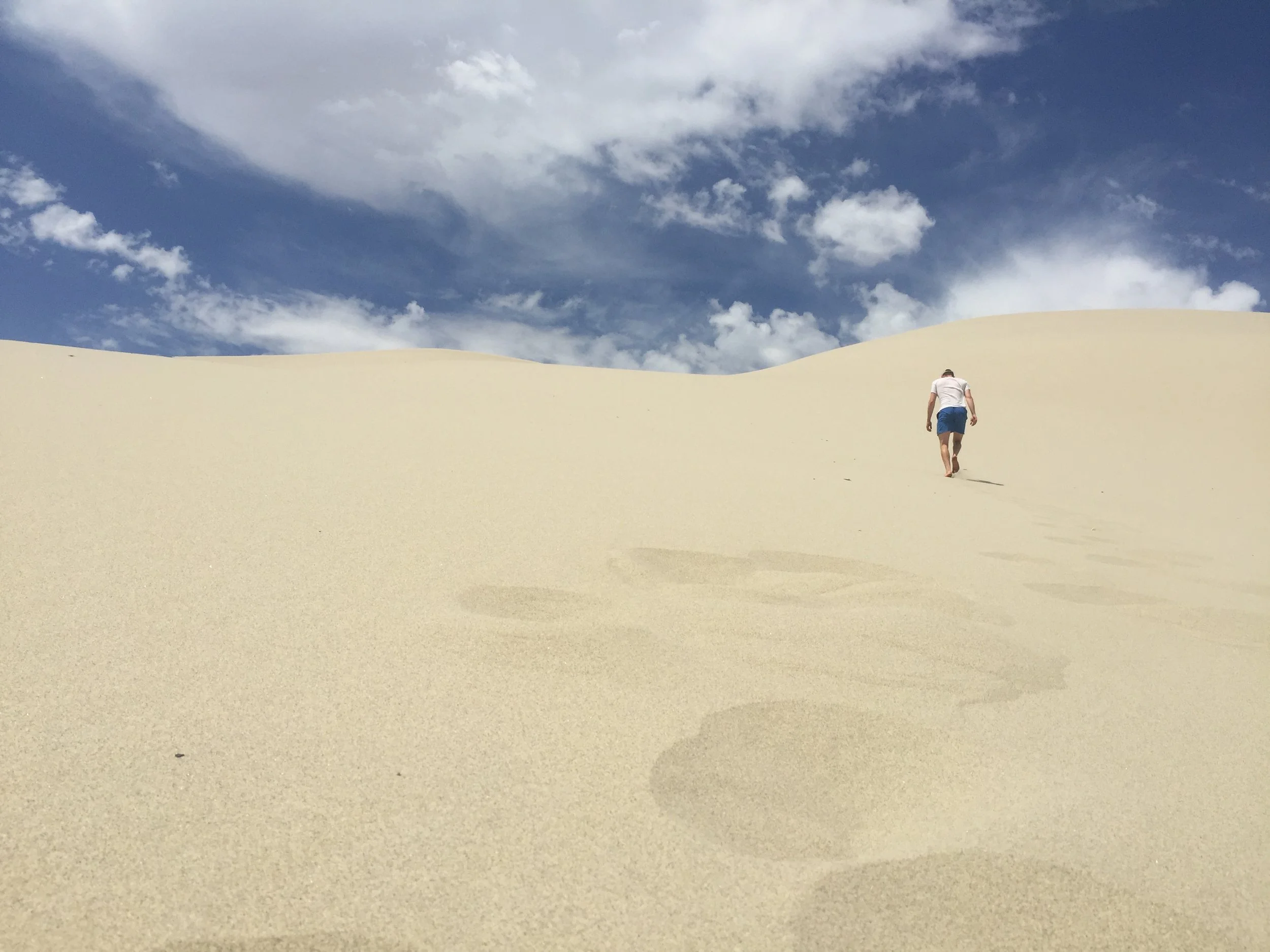What Is Somatic Experiencing? (And Why Talk Therapy Can Leave You Stuck)