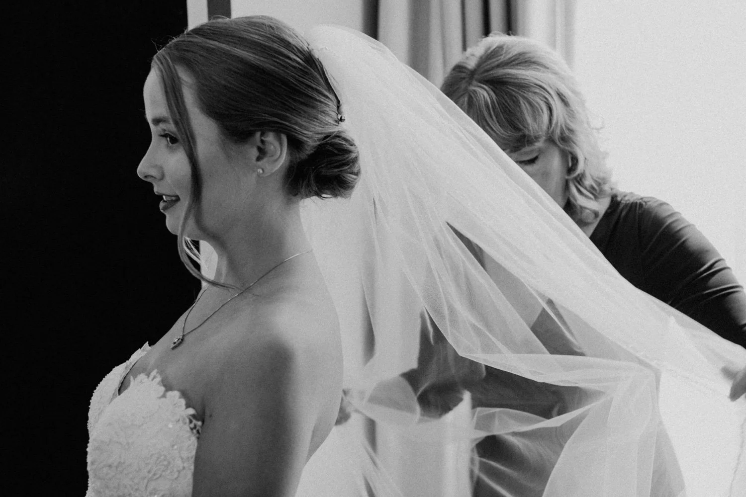Caroline + Jonathan Wedding SELECTS-22.JPG.jpg.jpg