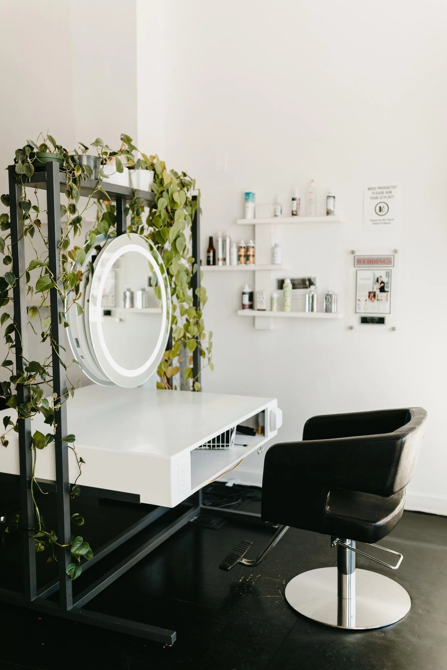 Salon-JP-Chicago-Branding-Session---Chicago-Hair-Salon.jpg (4).jpg