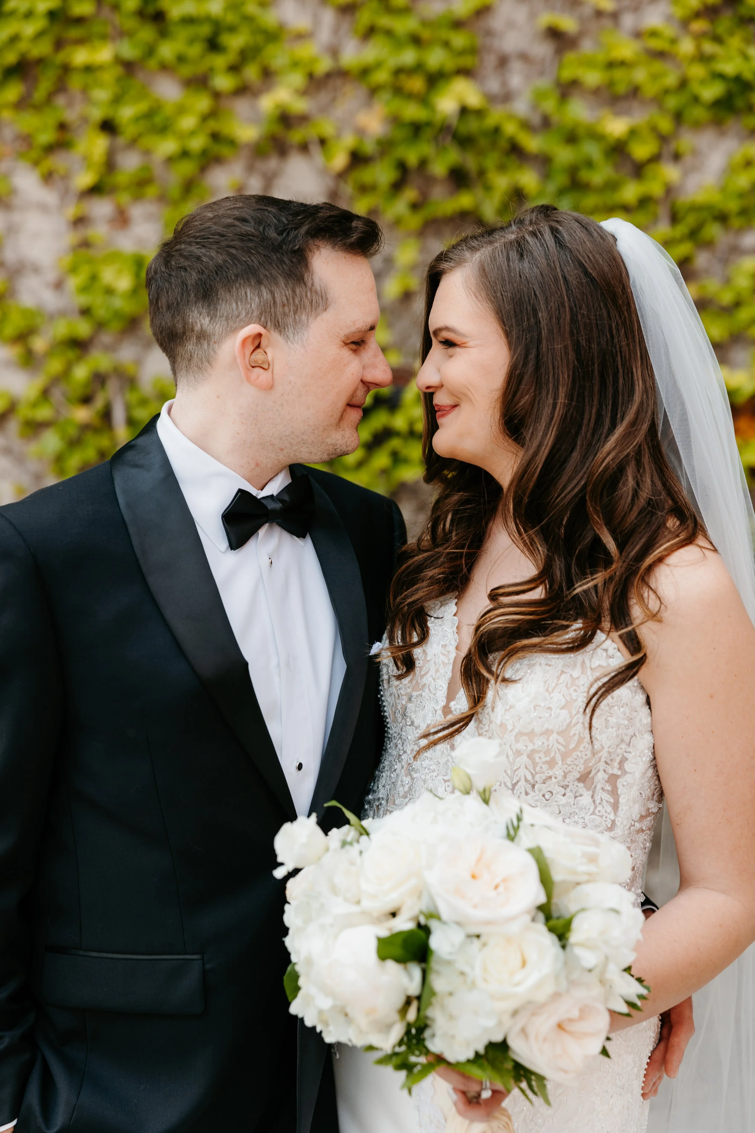 Justin + Amanda Wedding PREVIEWS-45.JPG