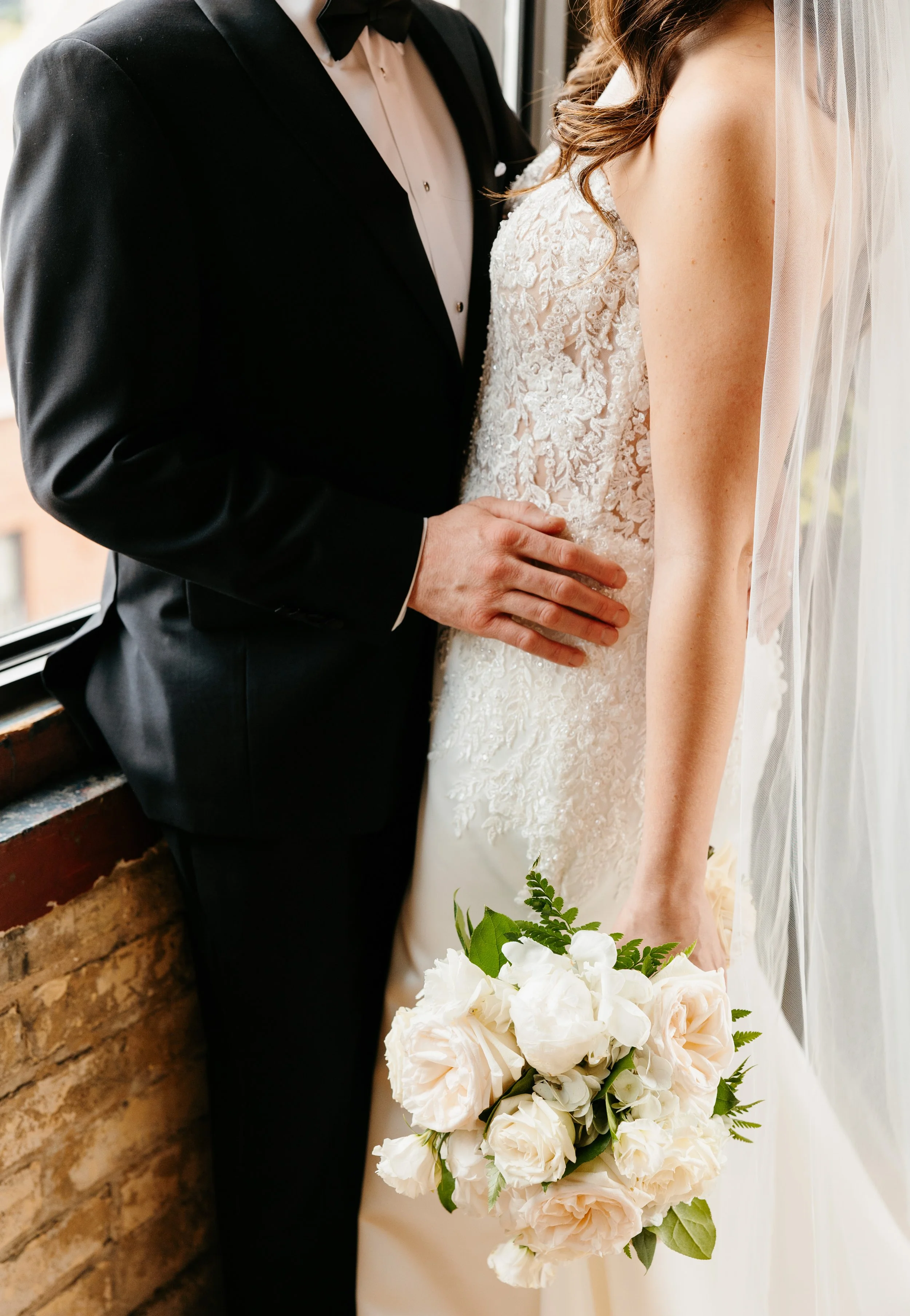 Justin + Amanda Wedding PREVIEWS-30.JPG