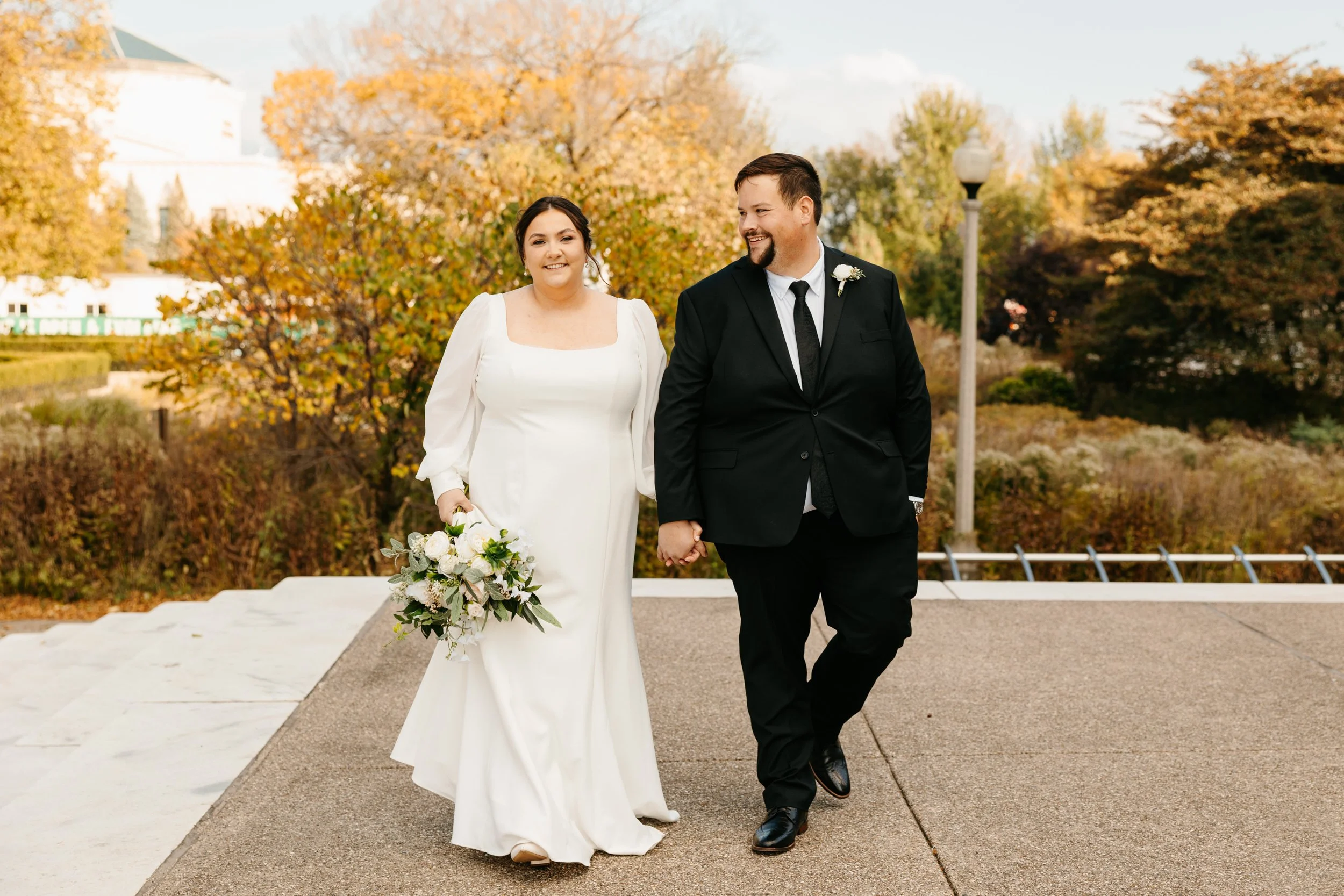 Chicago Dive Bar Wedding-63.JPG