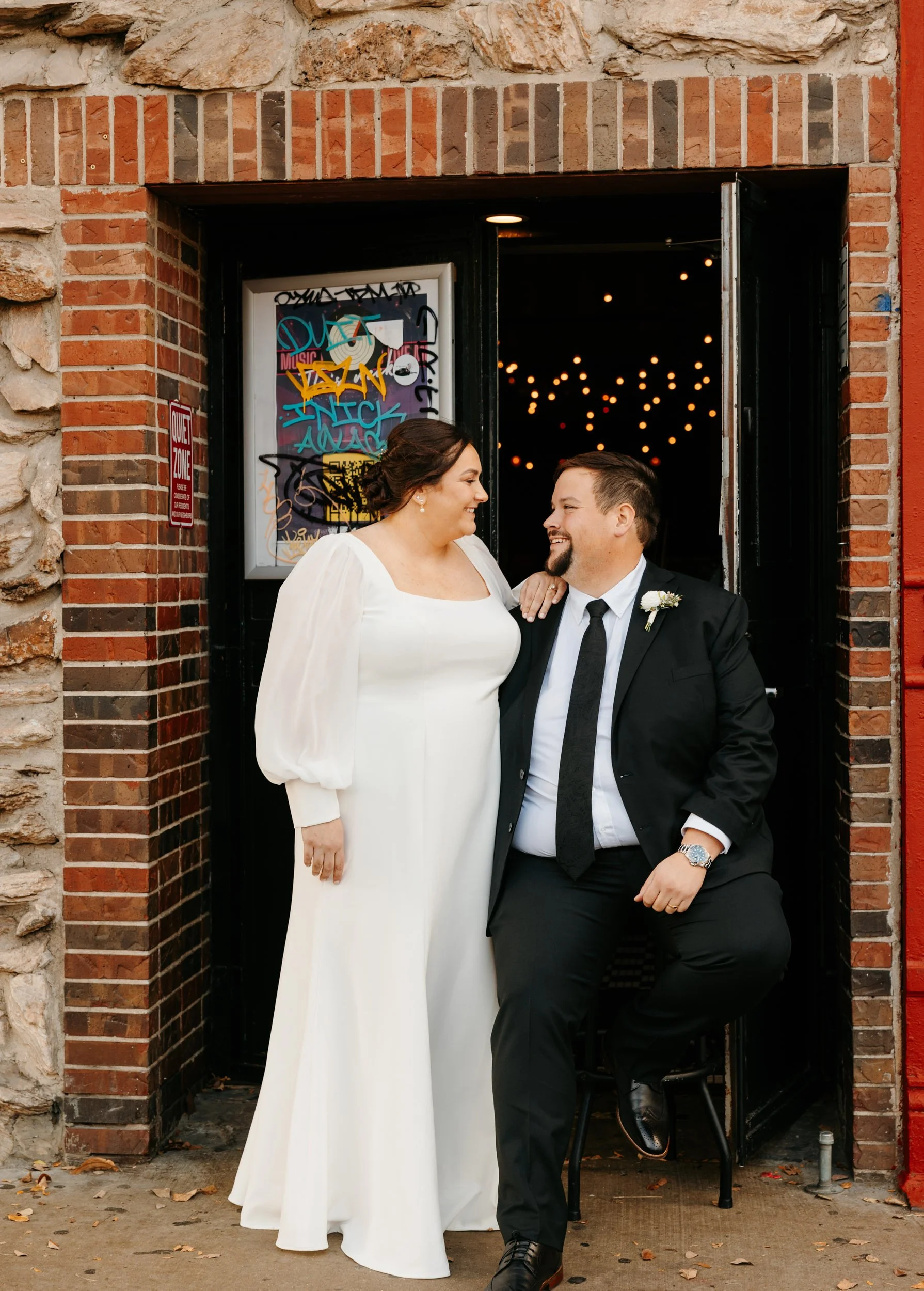Chicago Dive Bar Wedding-81.JPG
