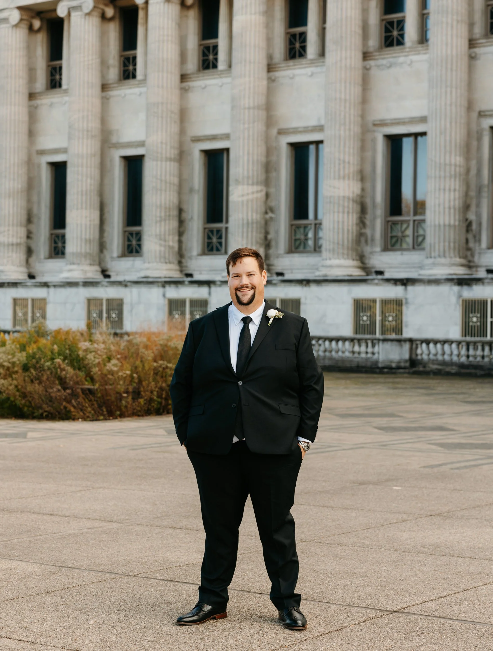 Chicago Dive Bar Wedding-71.JPG