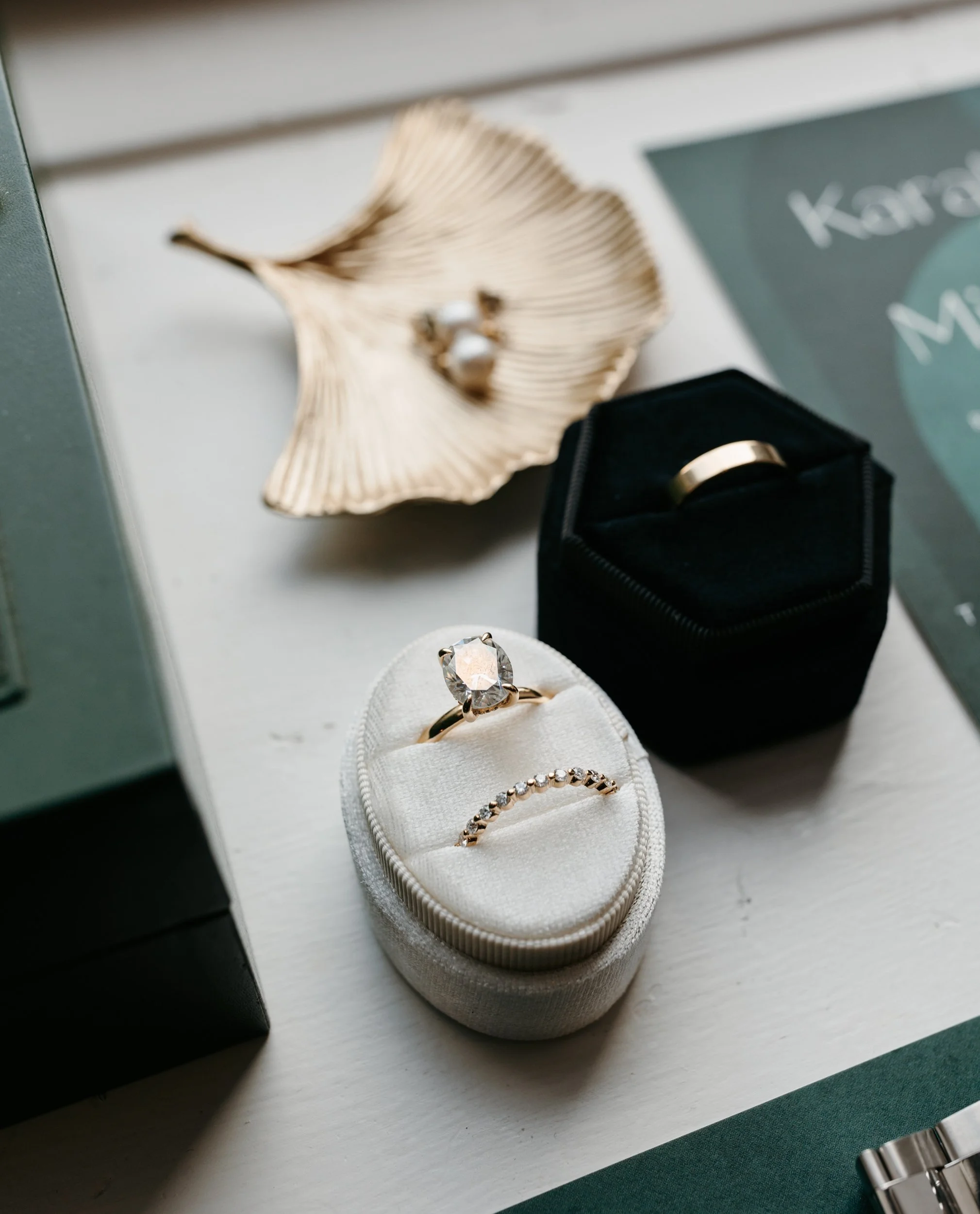 Chicago Dive Bar Wedding-18.JPG