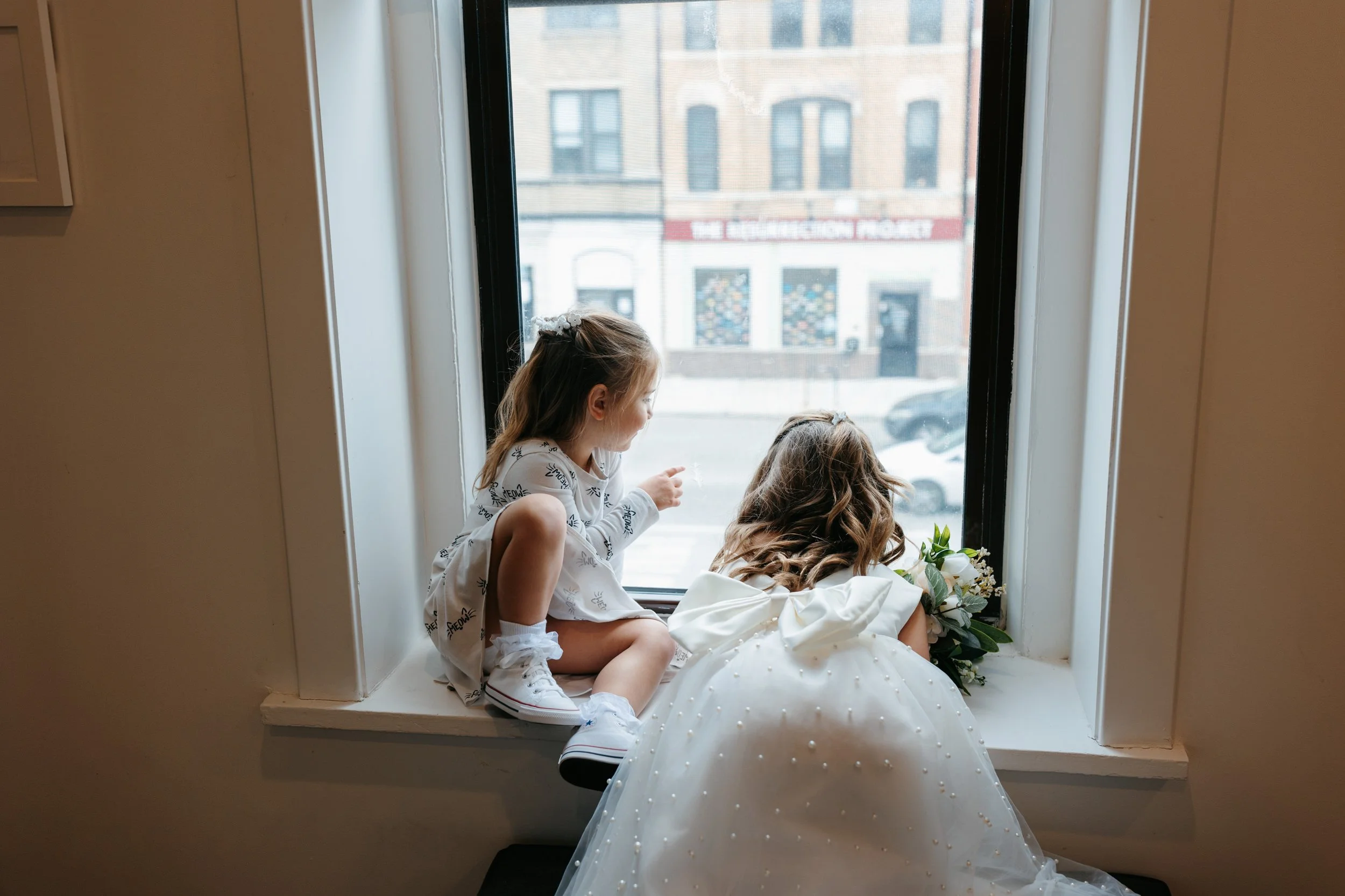 Chicago Dive Bar Wedding-24.JPG