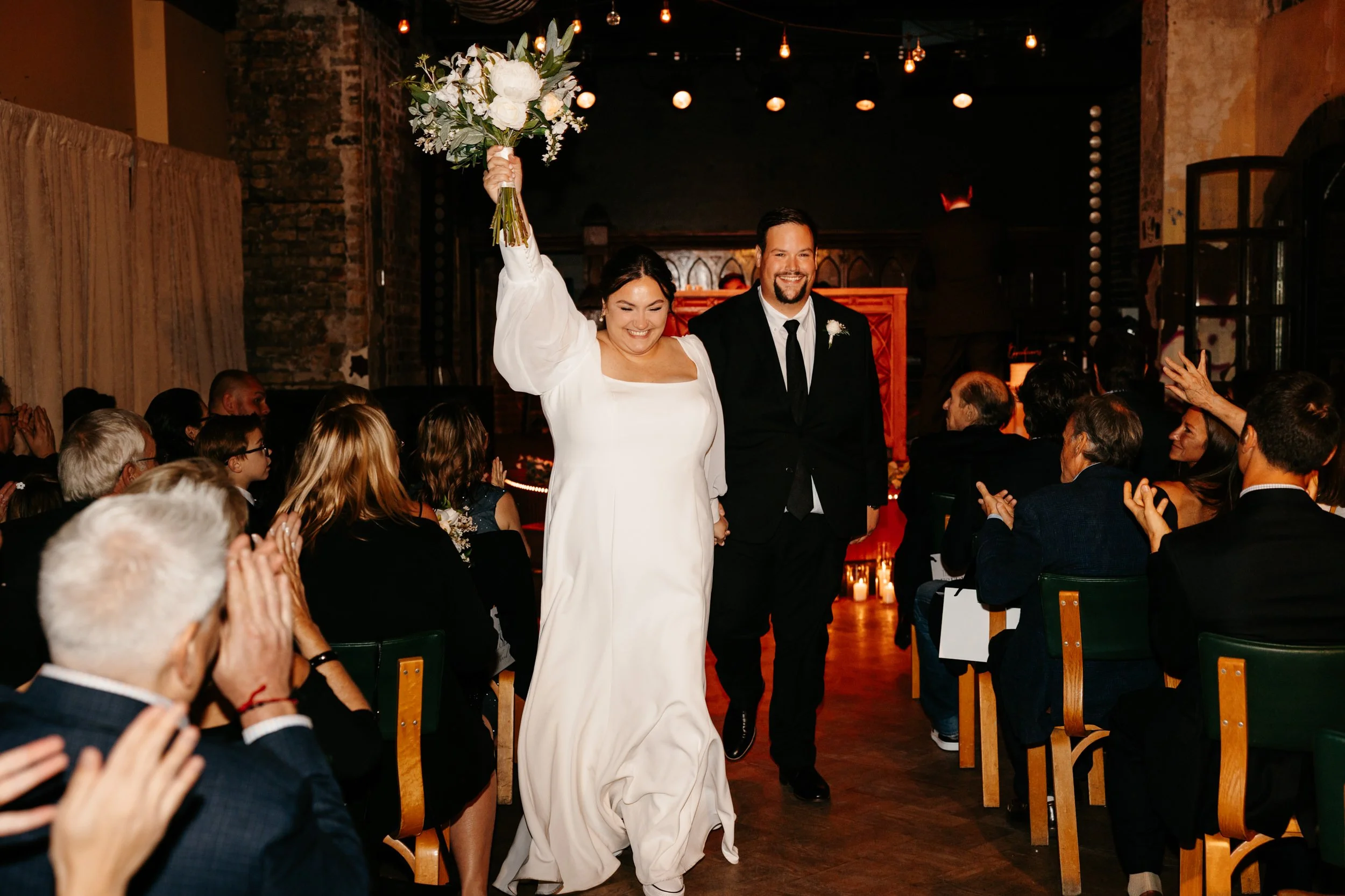 Chicago Dive Bar Wedding-135.JPG