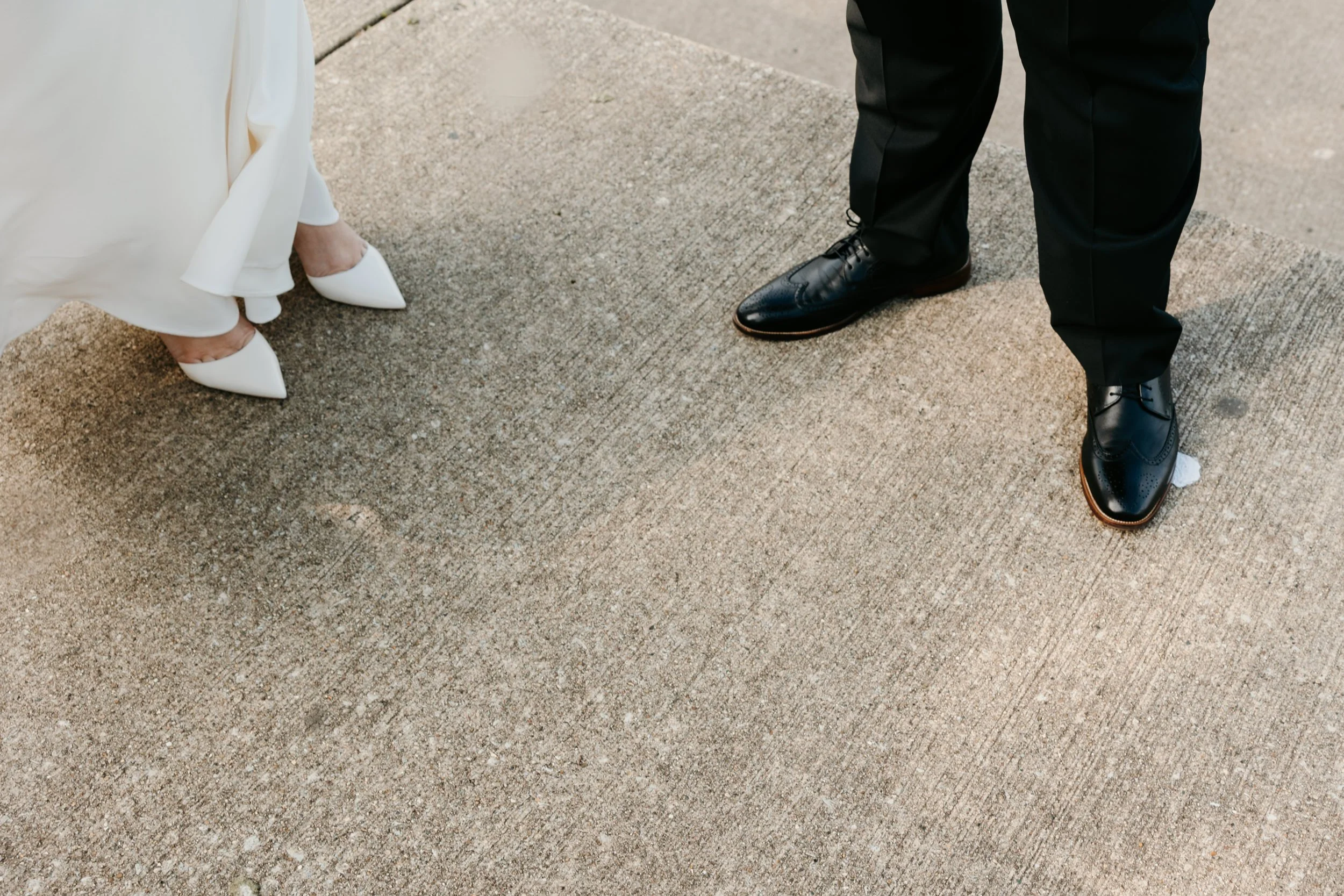 Chicago Dive Bar Wedding-31.JPG