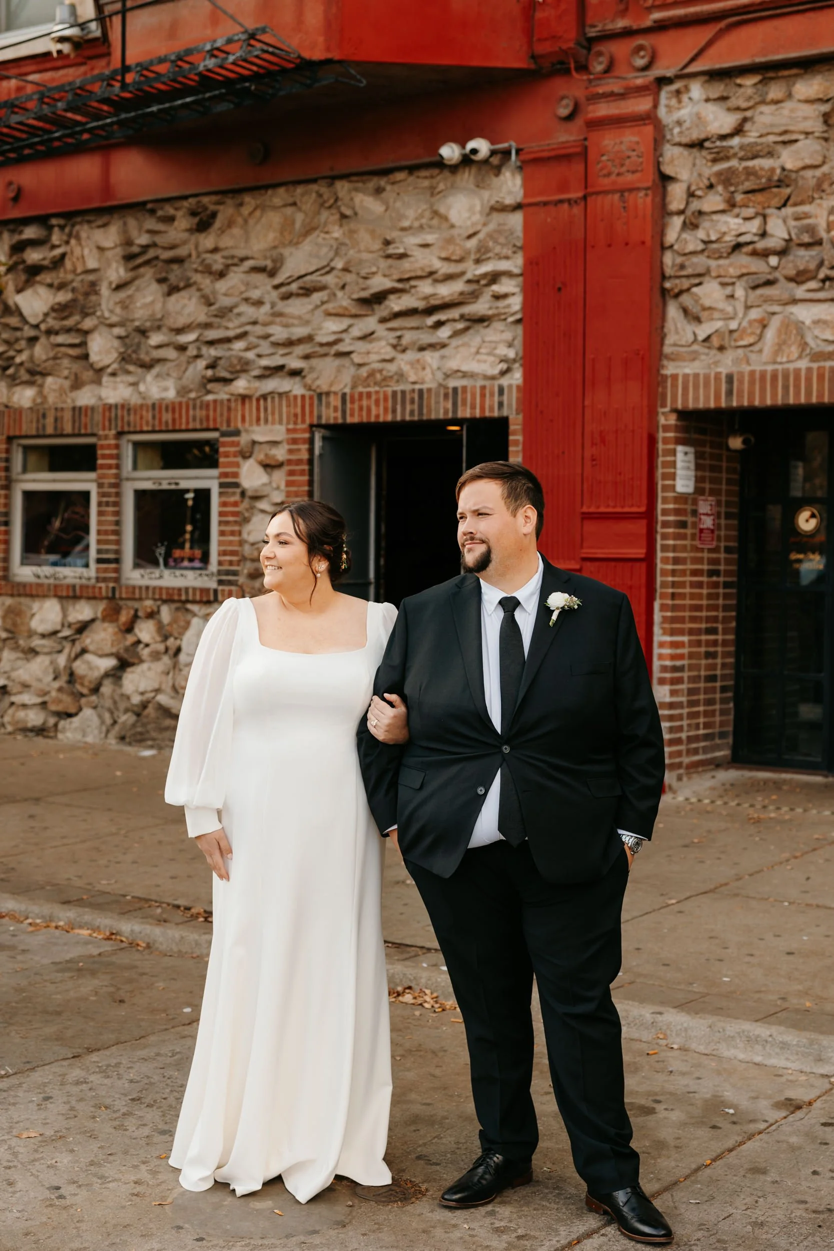 Chicago Dive Bar Wedding-85.JPG