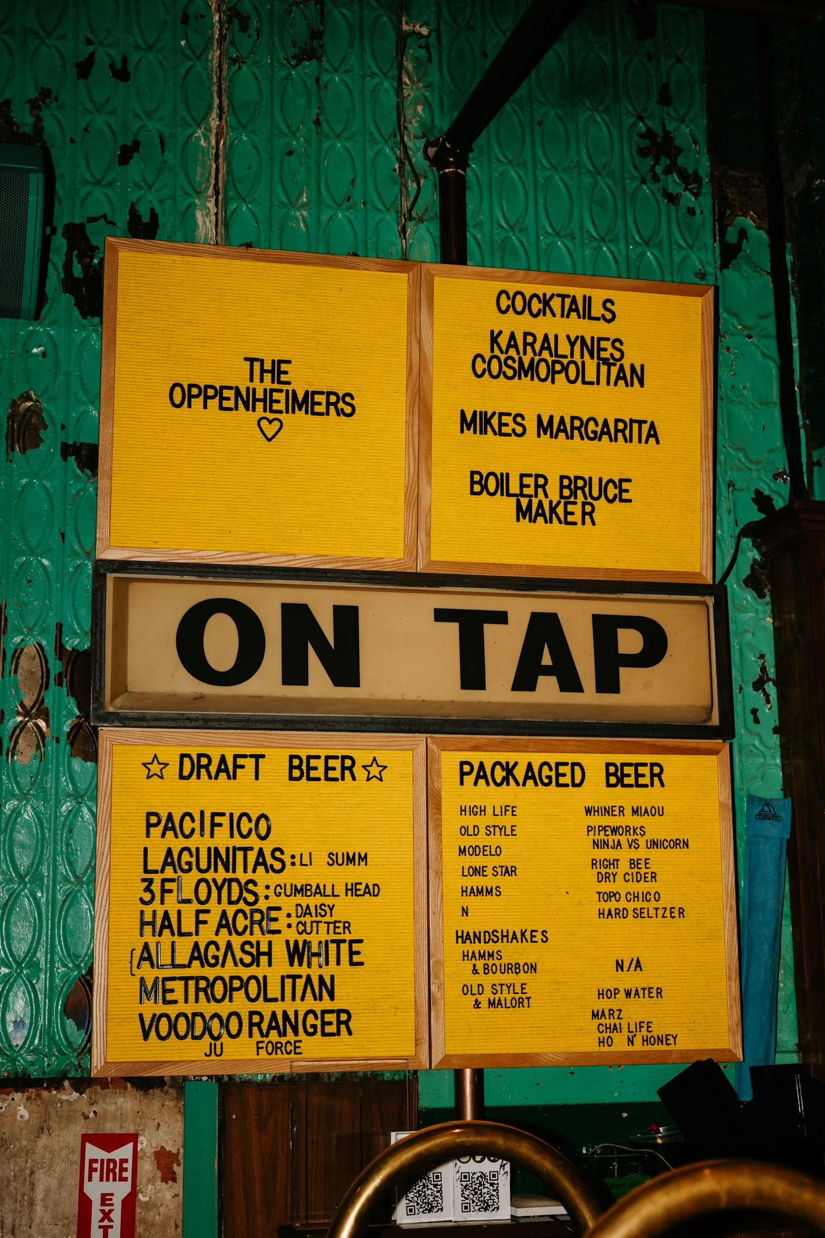 Chicago Dive Bar Wedding-104.JPG