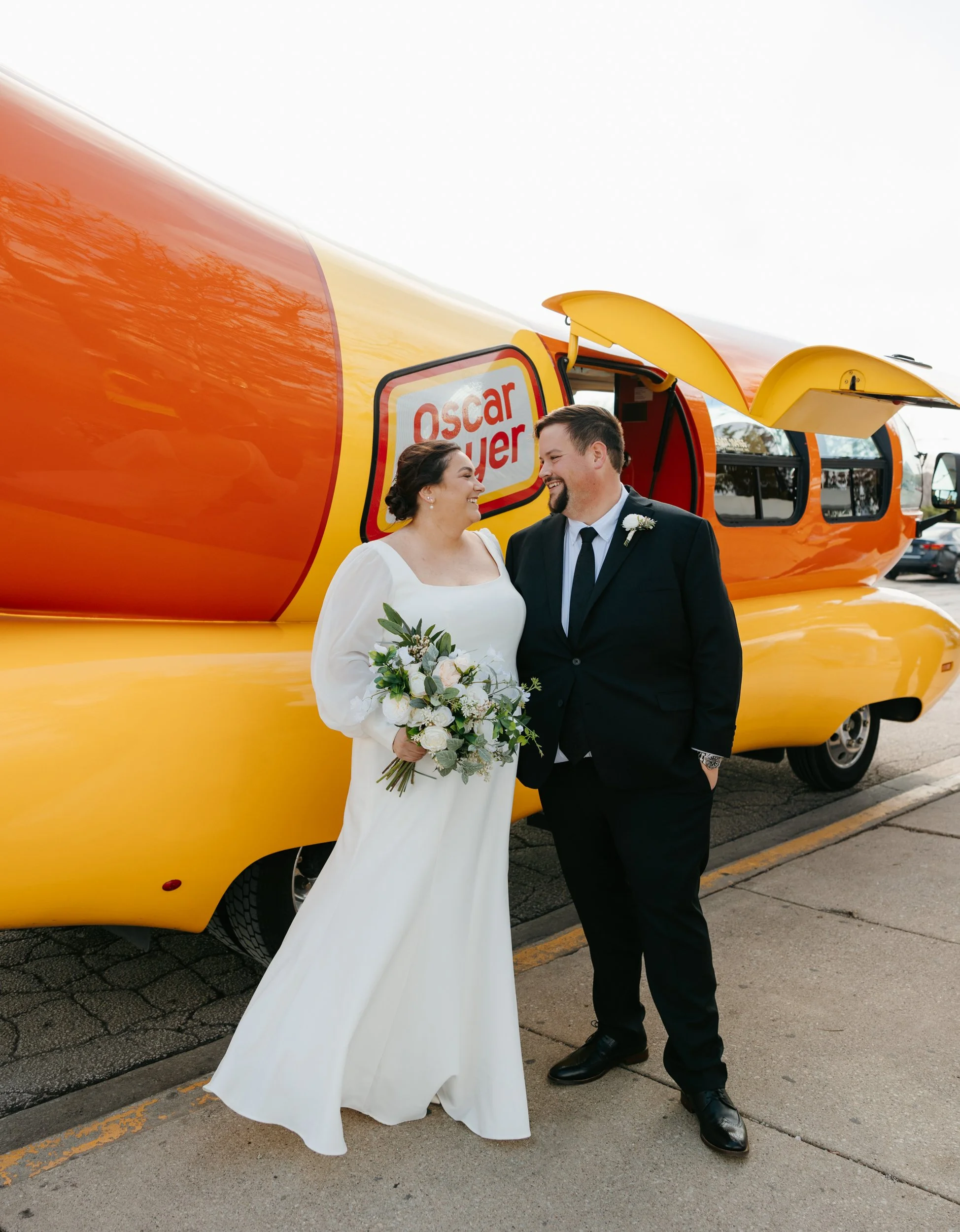 Chicago Dive Bar Wedding-41.JPG