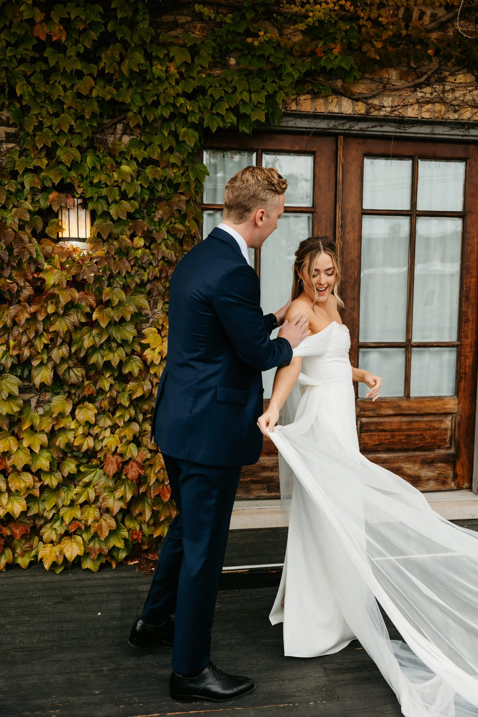 Firehouse Chicago Wedding-30.JPG