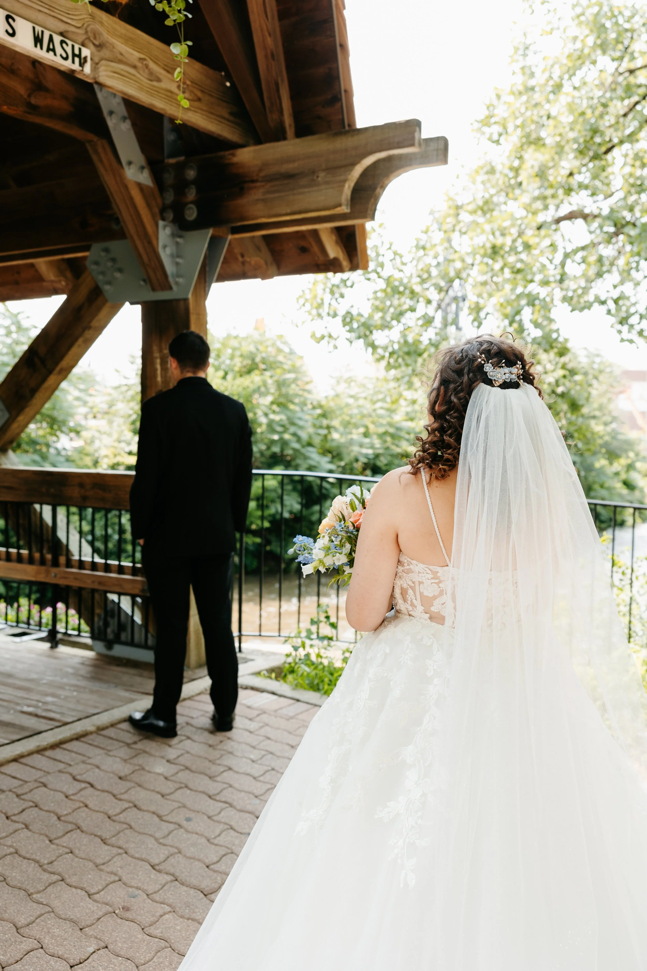 Emily + Josh Wedding Previews-16.JPG