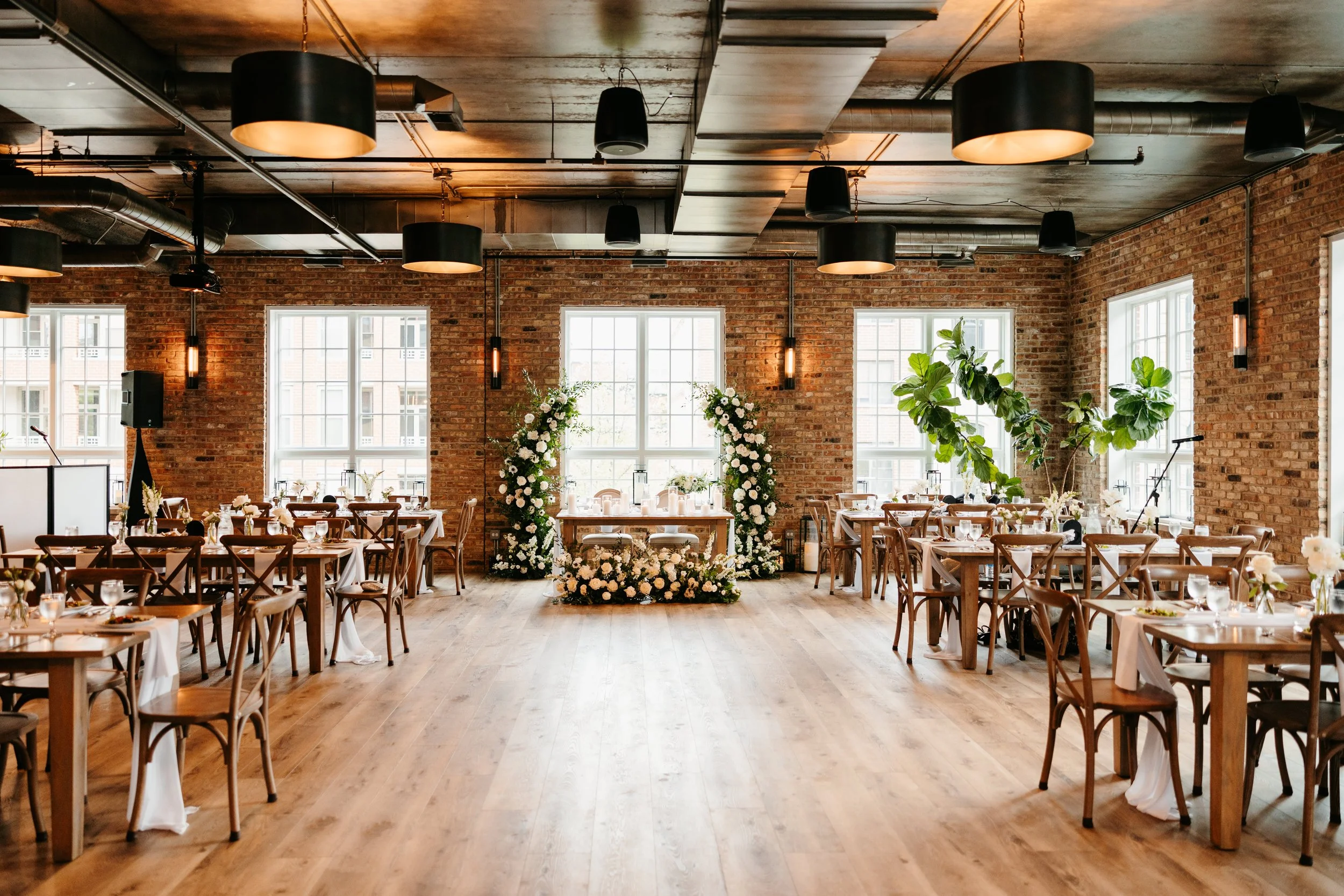 Sarah + Tyler Wedding Previews_EmilyWilliamsPhotography-43.JPG