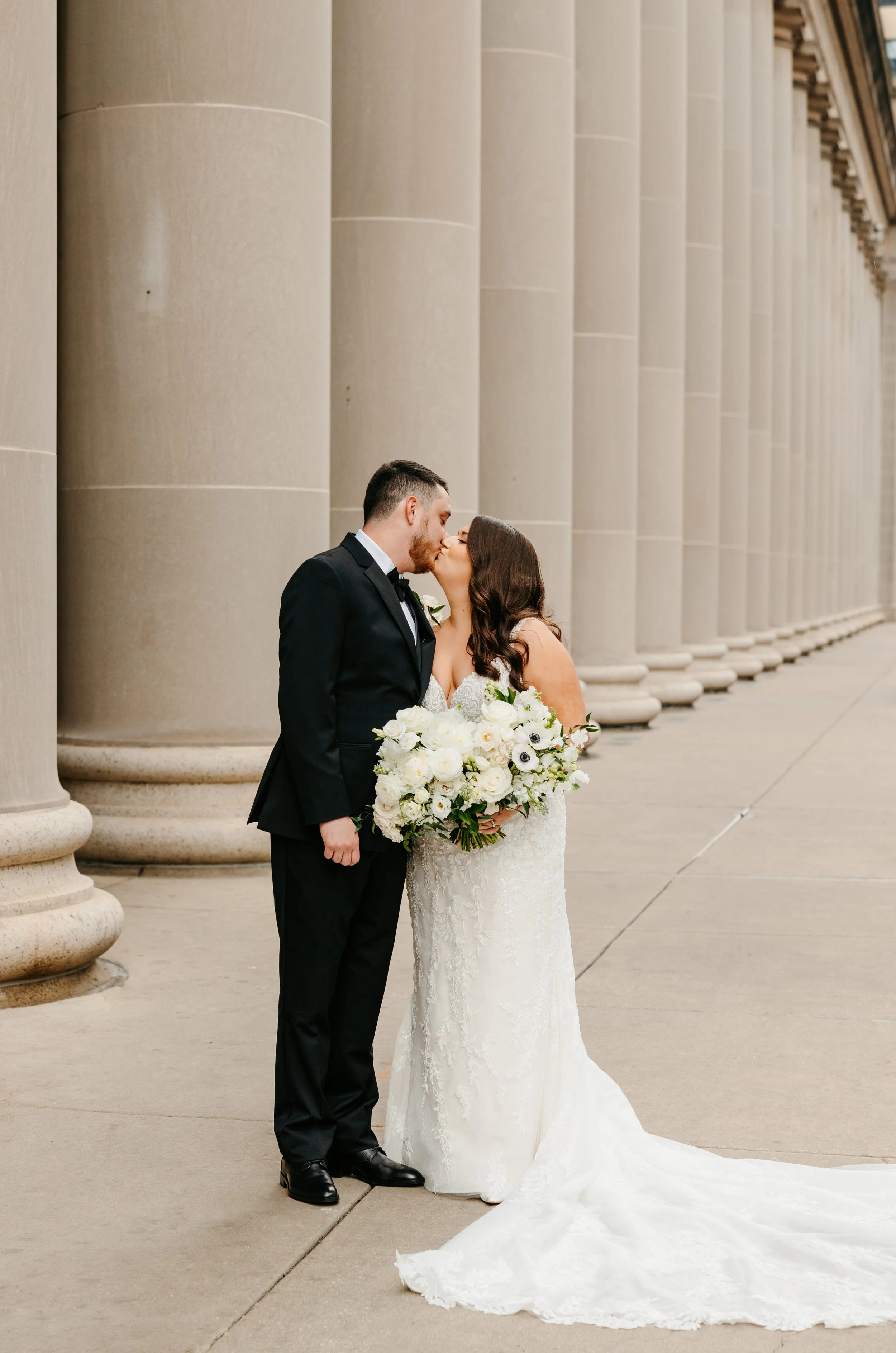 Sarah + Tyler Wedding Previews_EmilyWilliamsPhotography-24.JPG