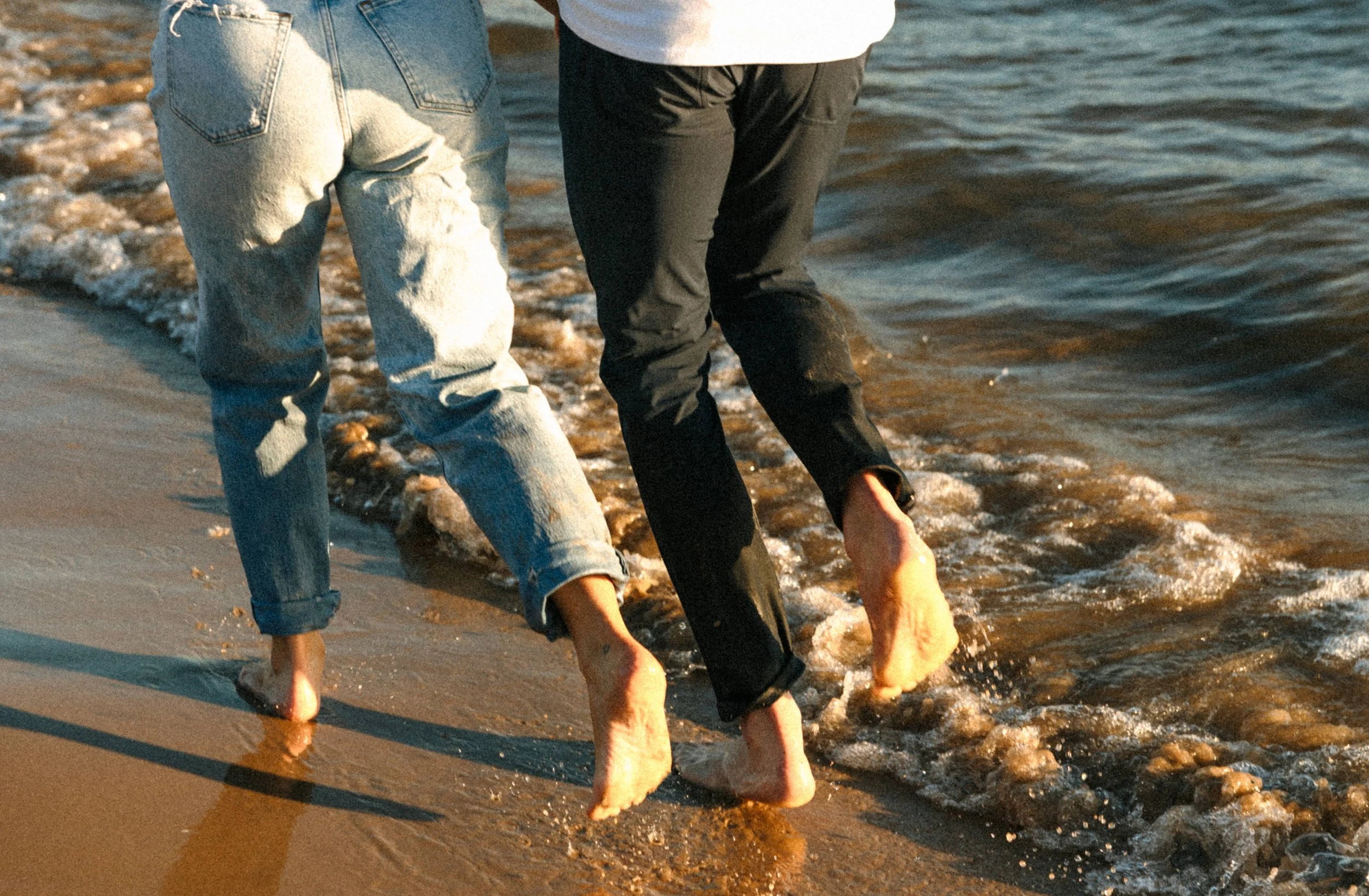 Andi + Logan Previews-43.JPG