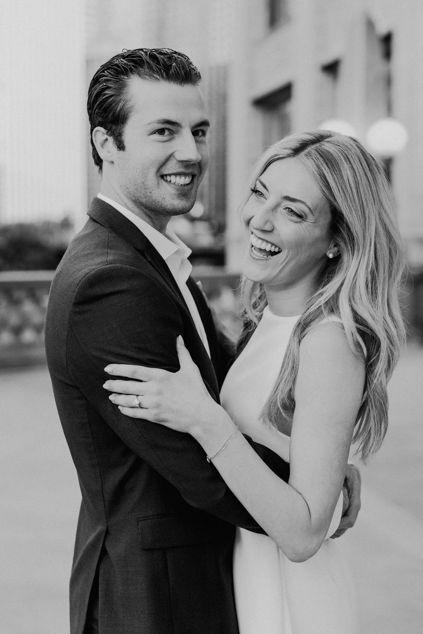 wrigley building chicago engagement photos black and white