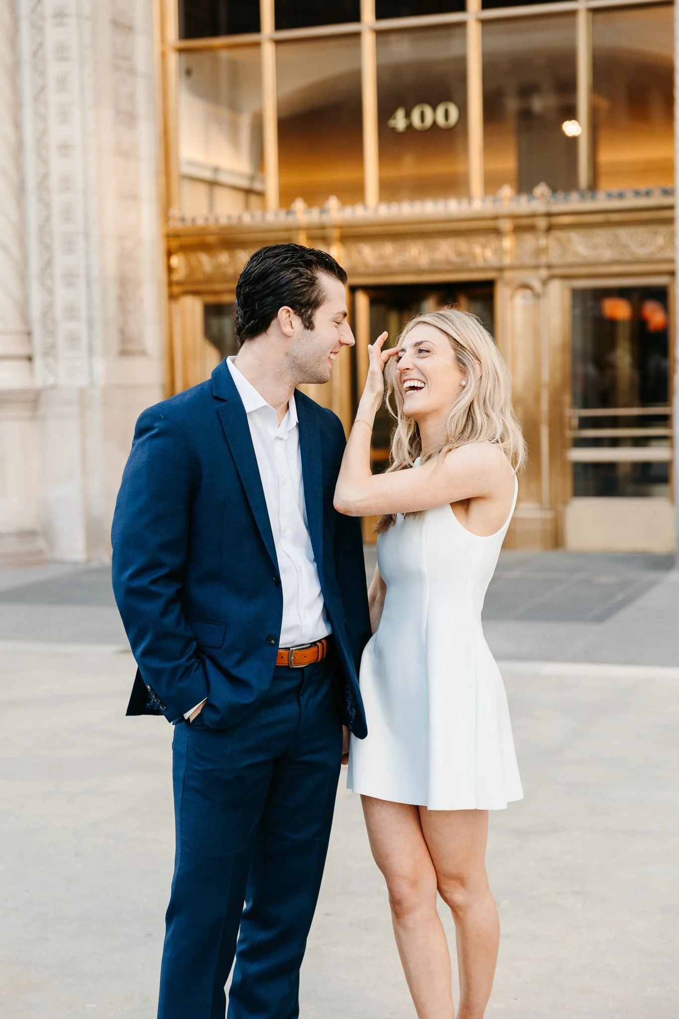 wrigley building chicago engagement photos
