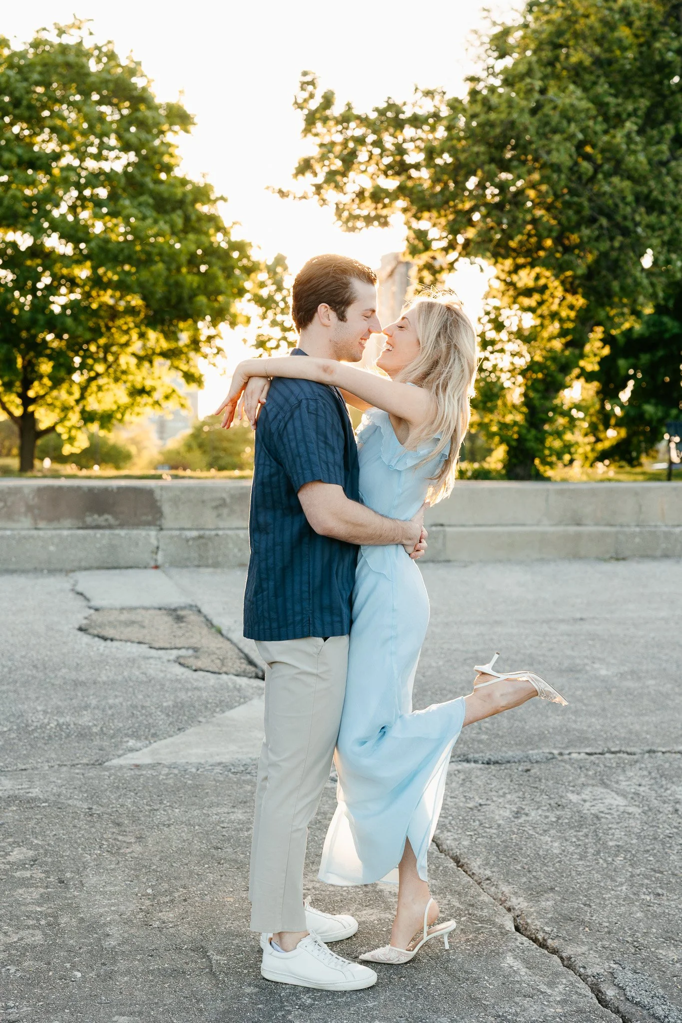 chicago lakefront summer engagement photos