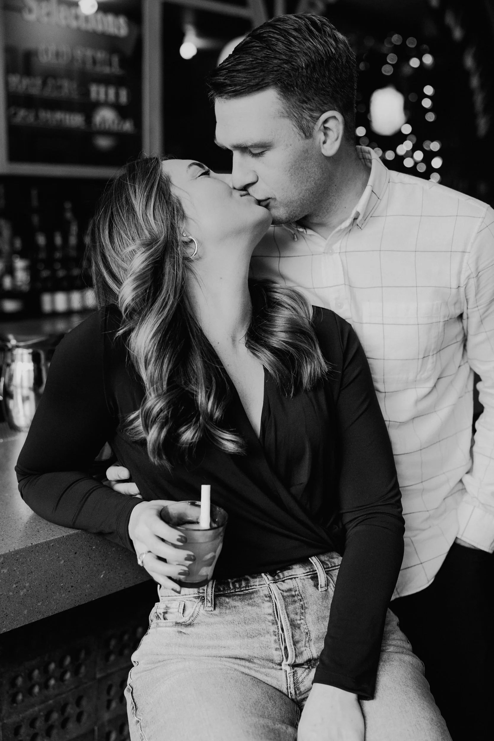 Chicago Engagement Photos-21.JPG
