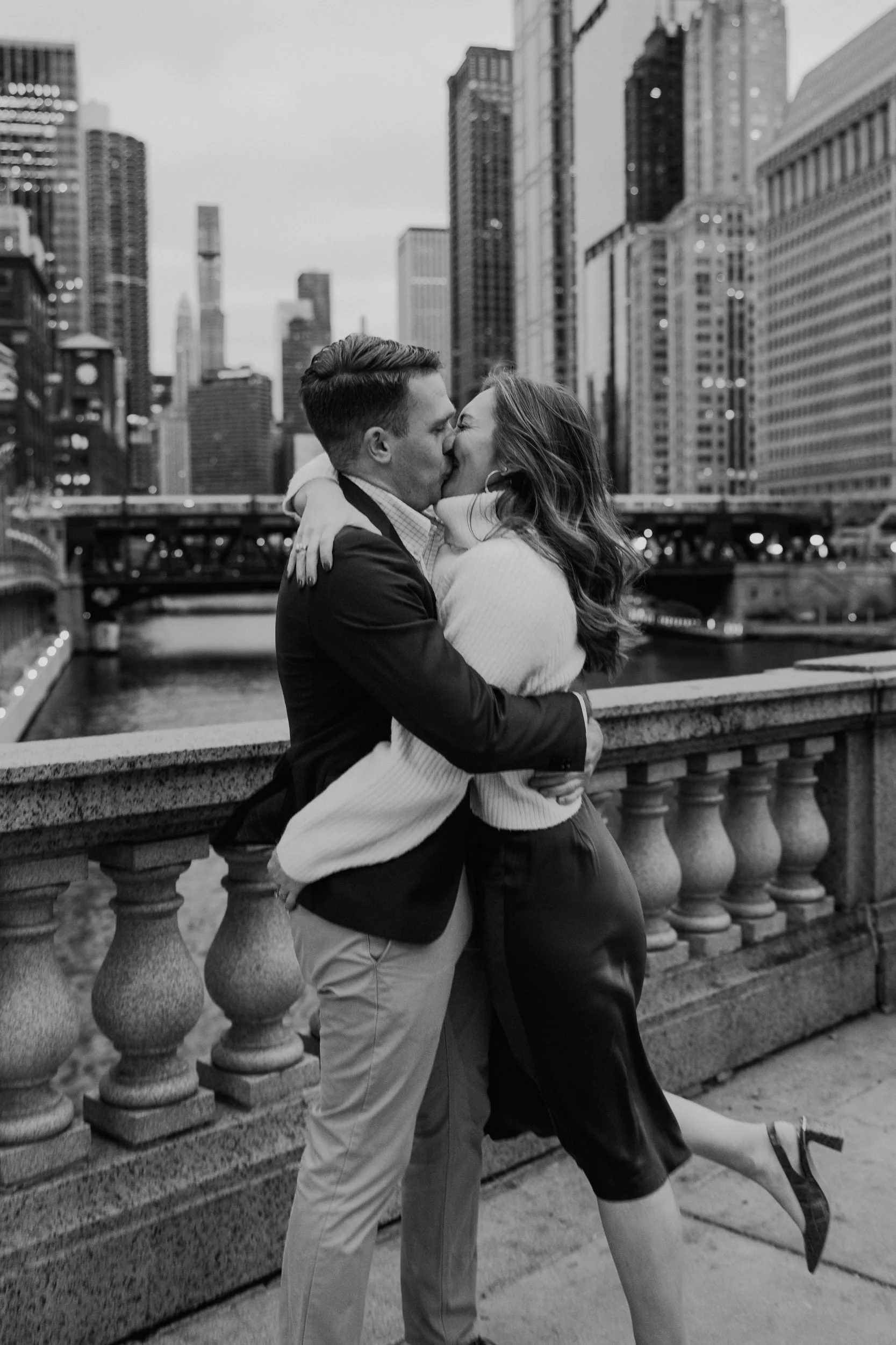 Chicago Engagement Photos-140.JPG