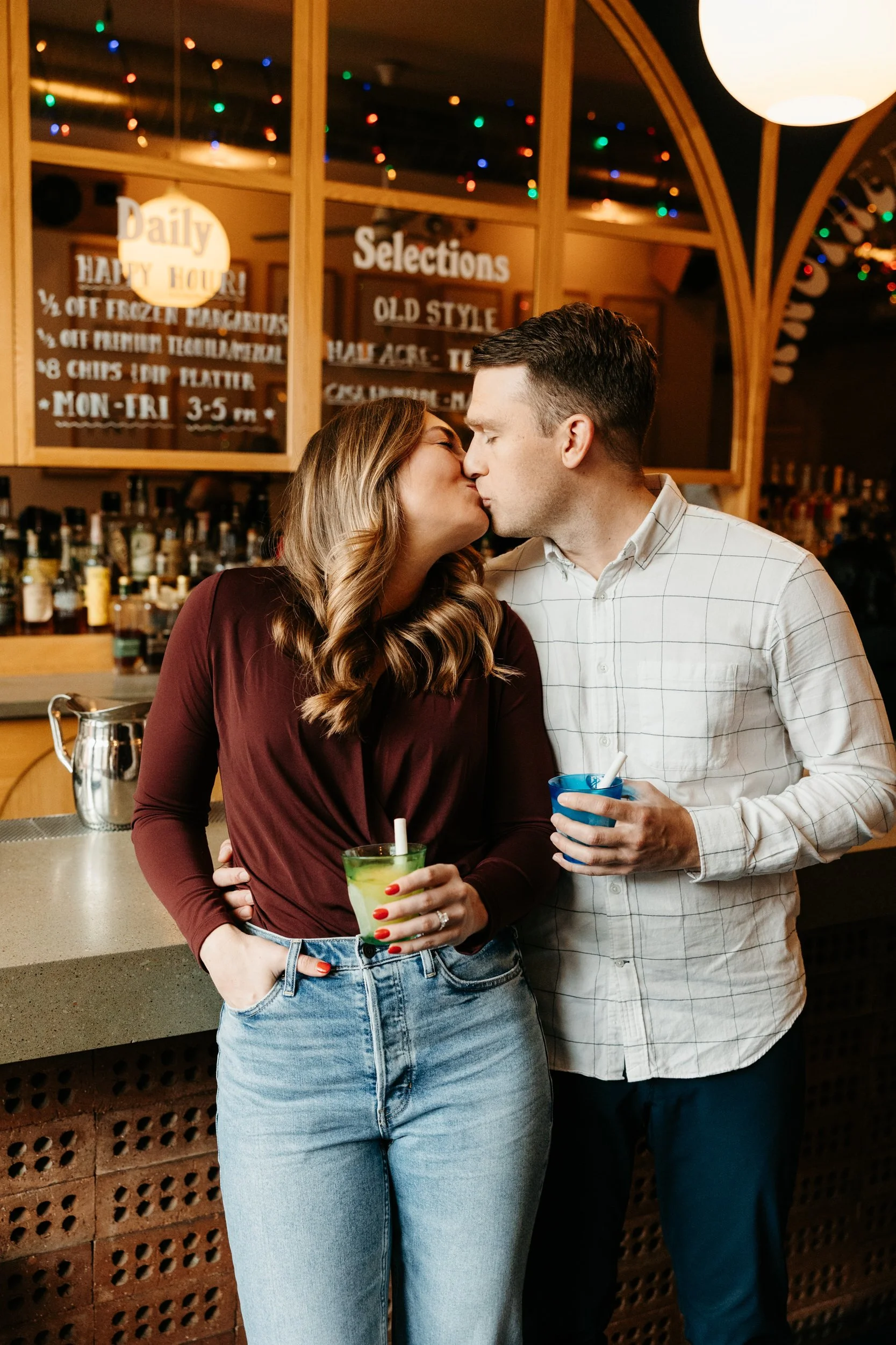 Chicago Engagement Photos-11.JPG