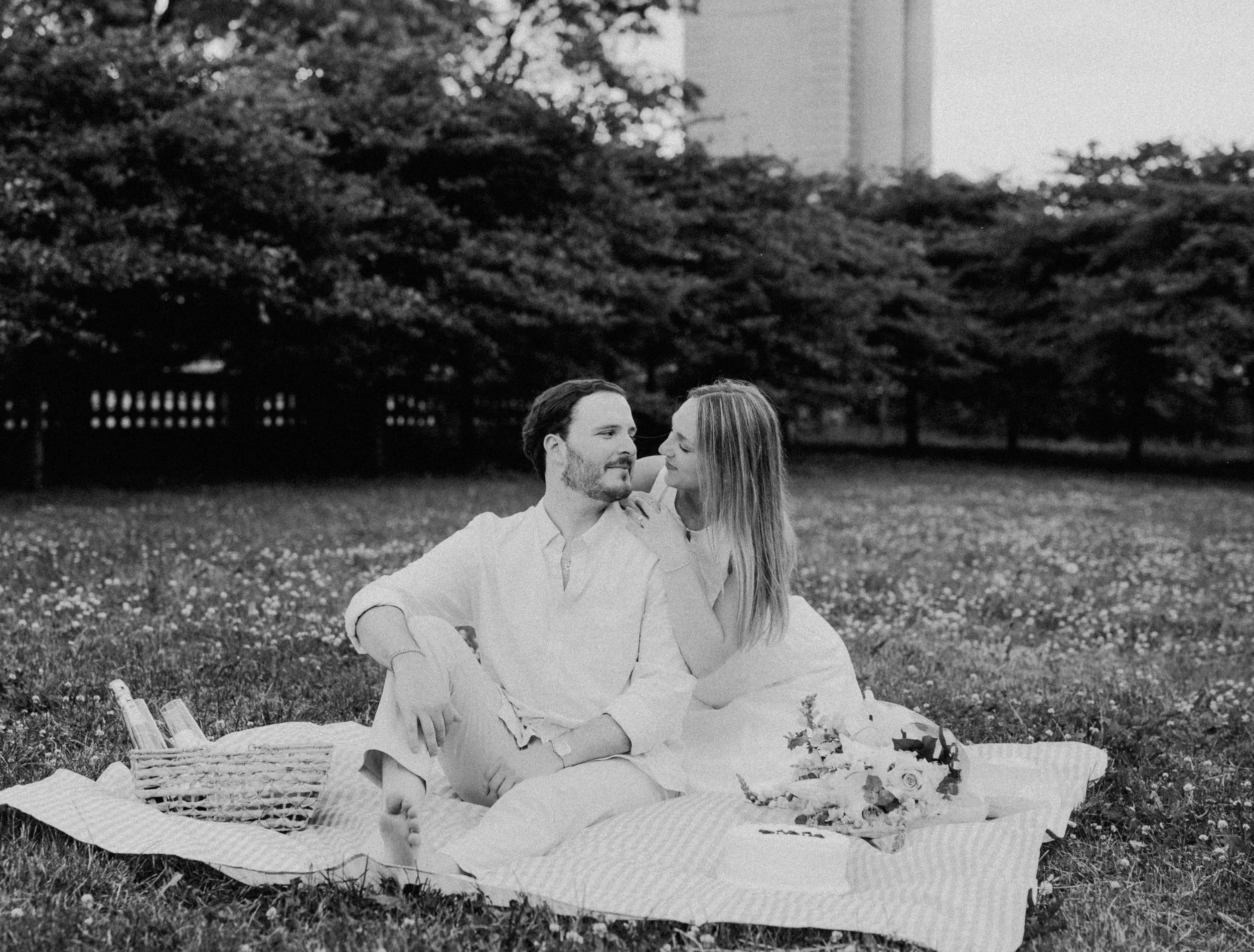 picnic-engagement-photos-88.JPG
