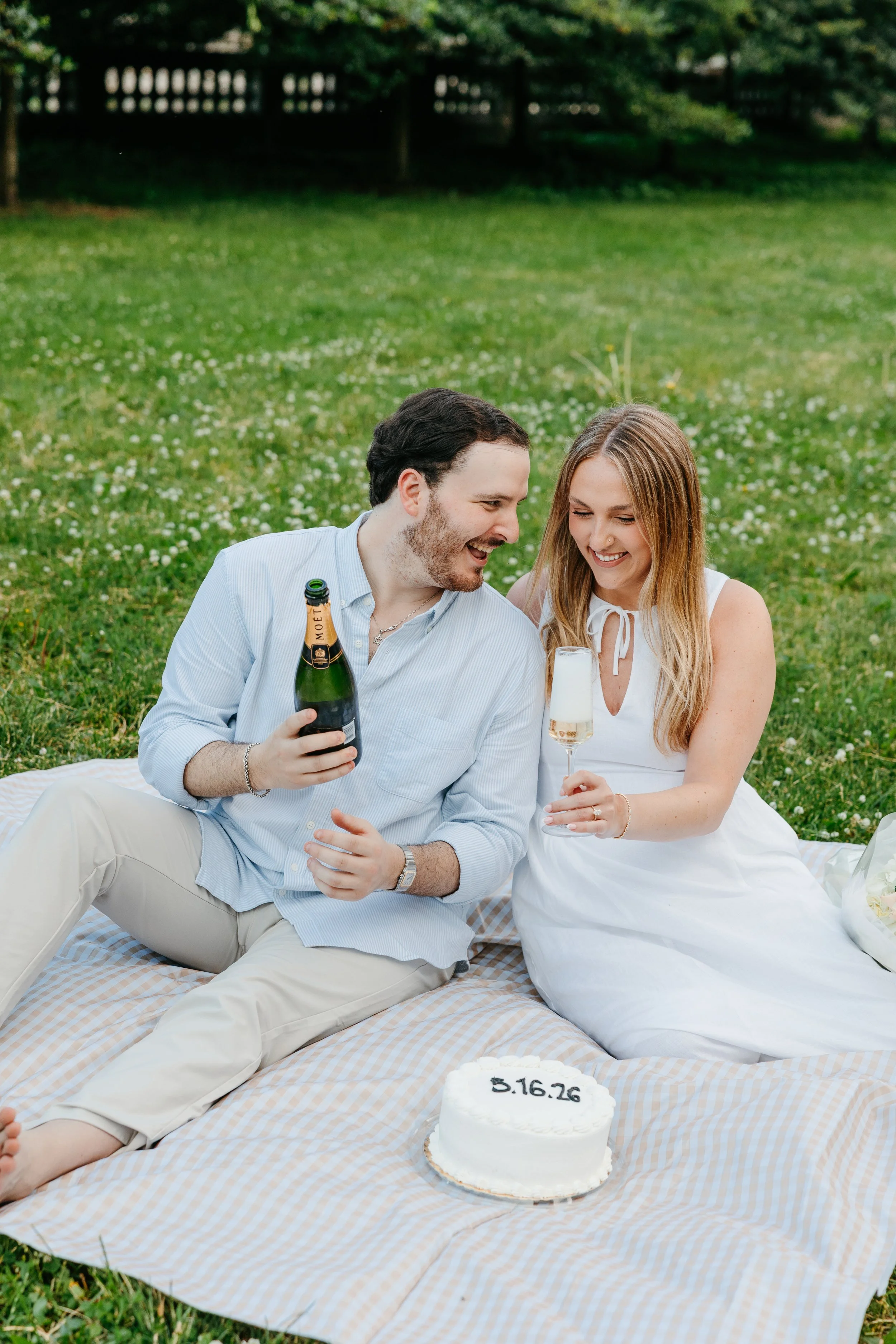 picnic-engagement-photos-96.JPG