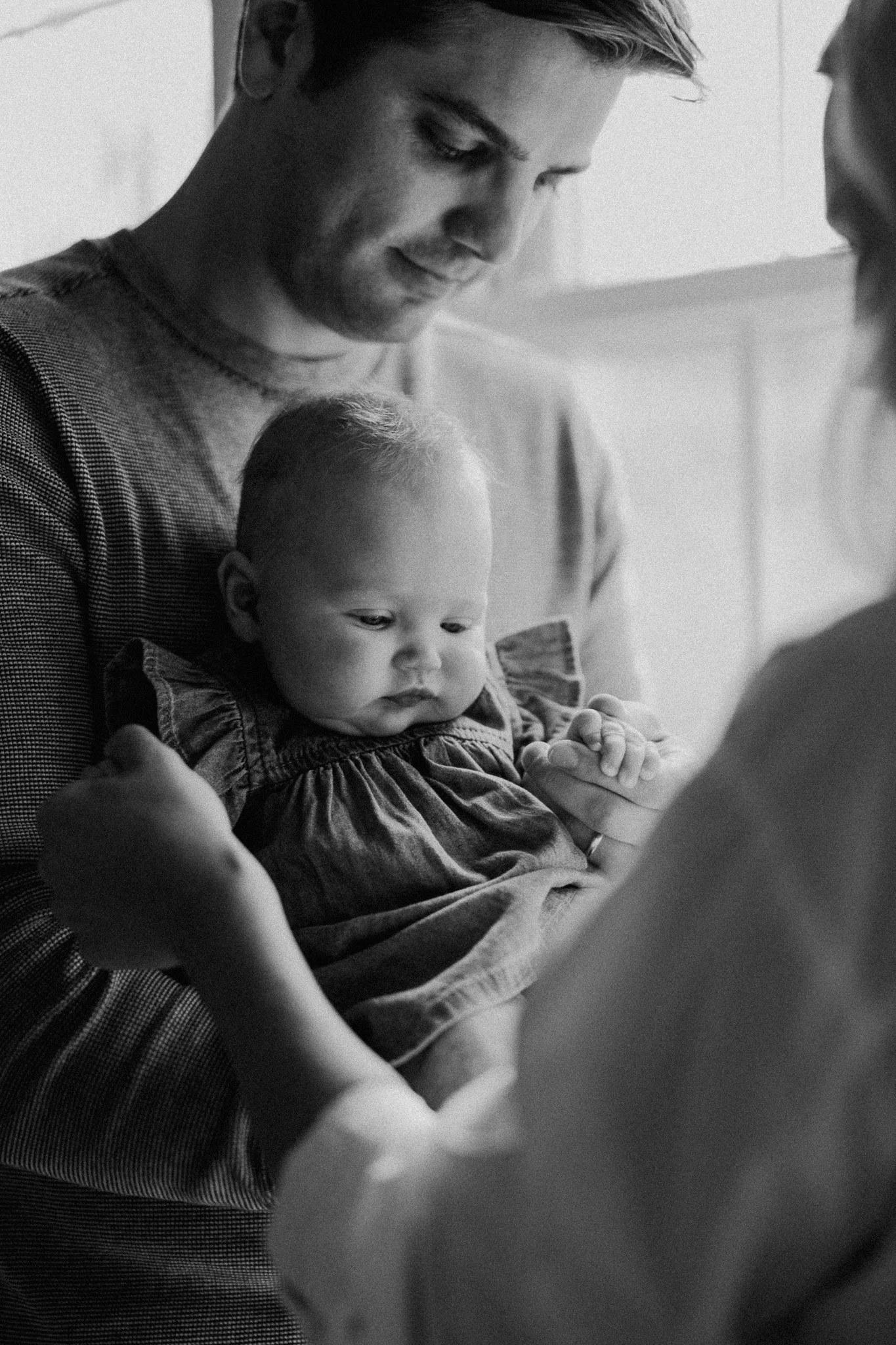 candid film style chicago family photos