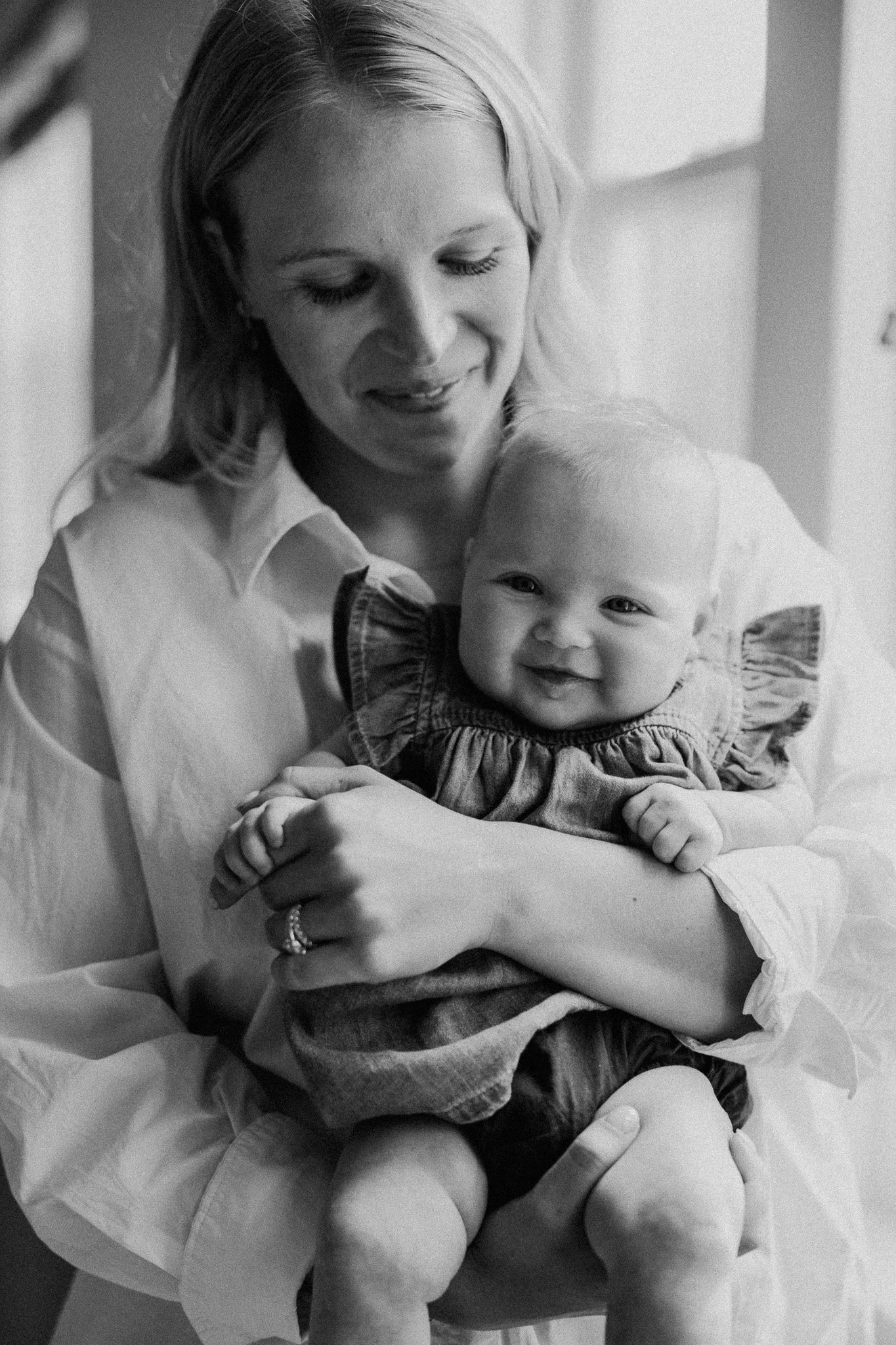 candid film style chicago family photos