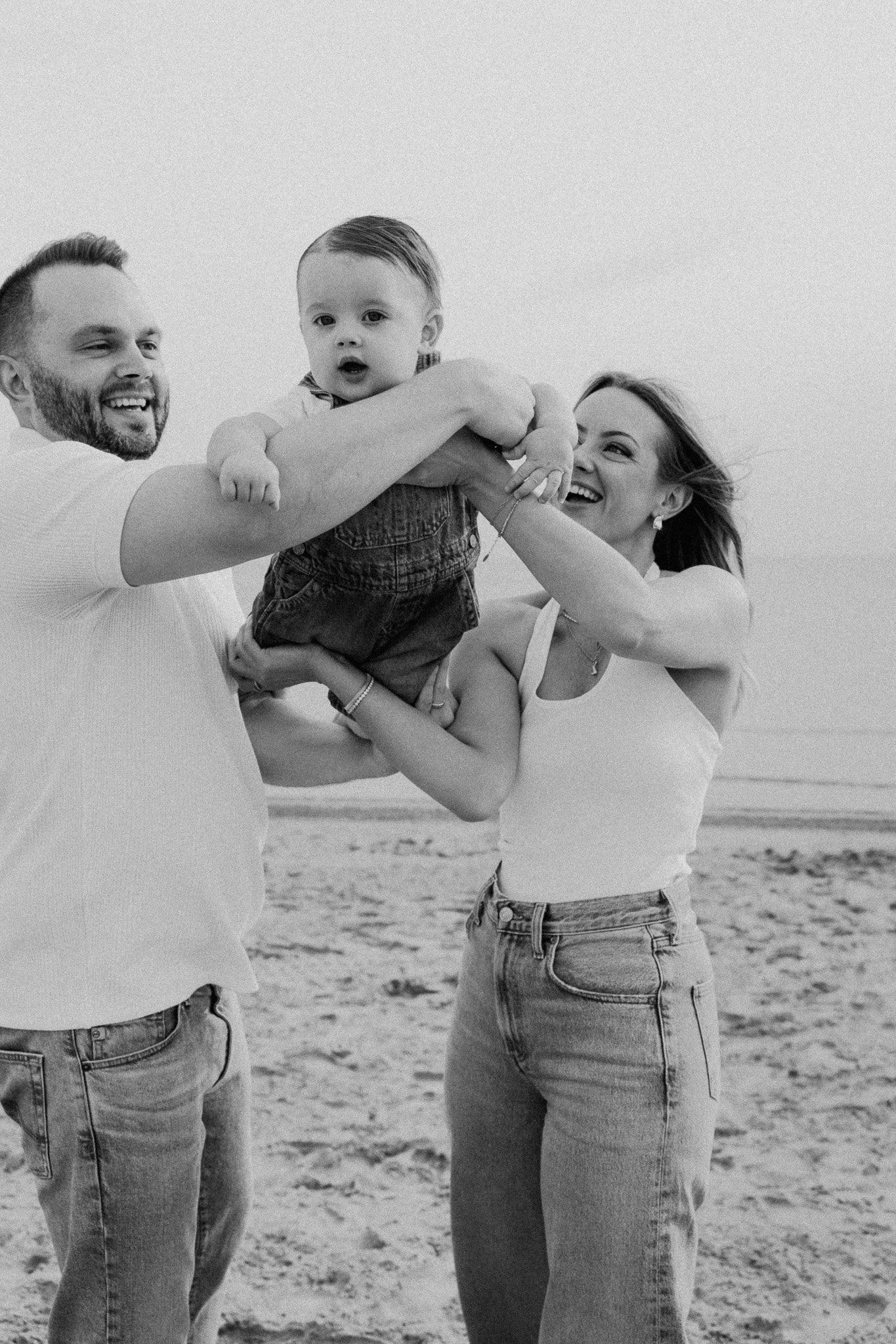chicago-beach-family-photos-67.JPG