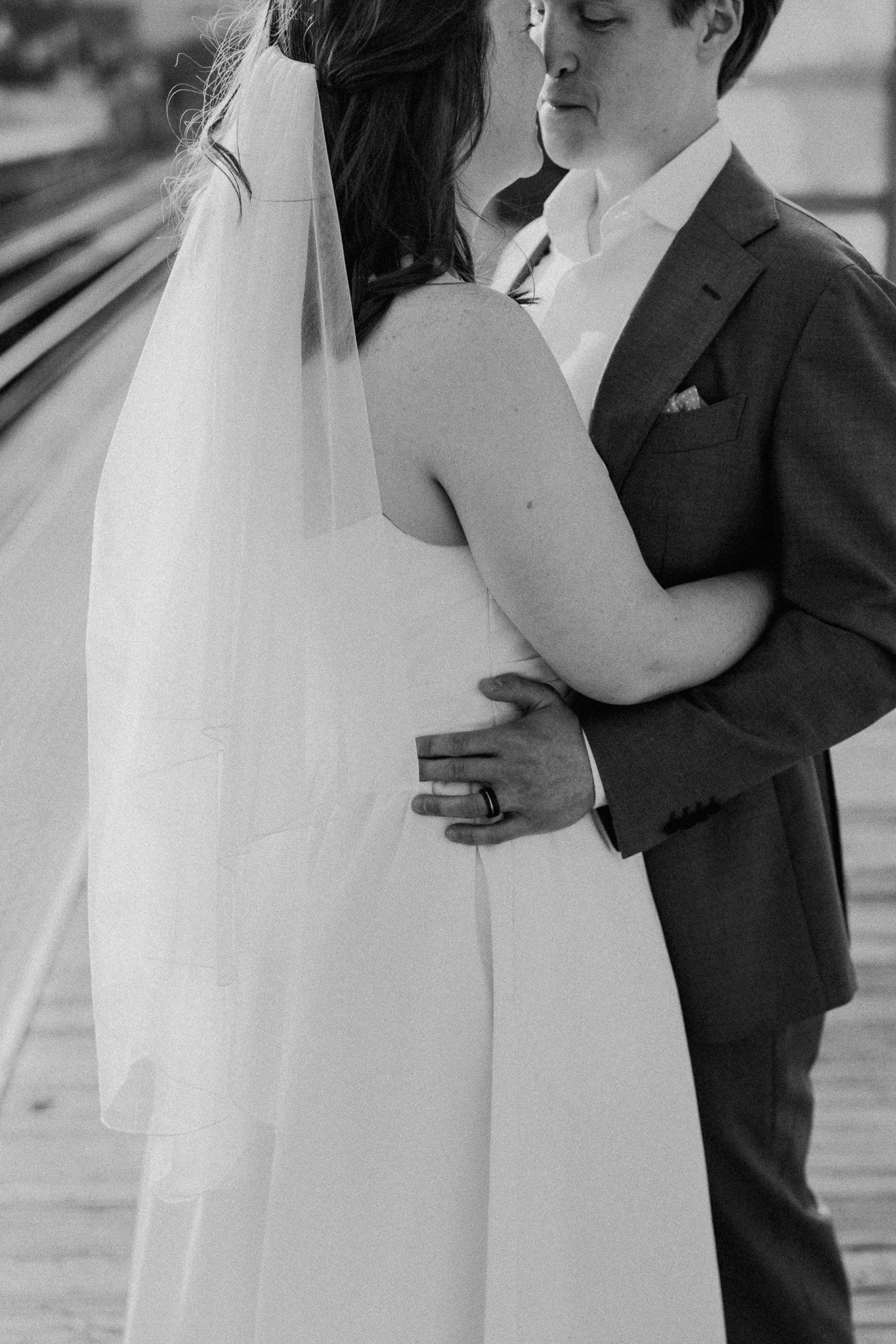 chicago-train-engagement-27.JPG