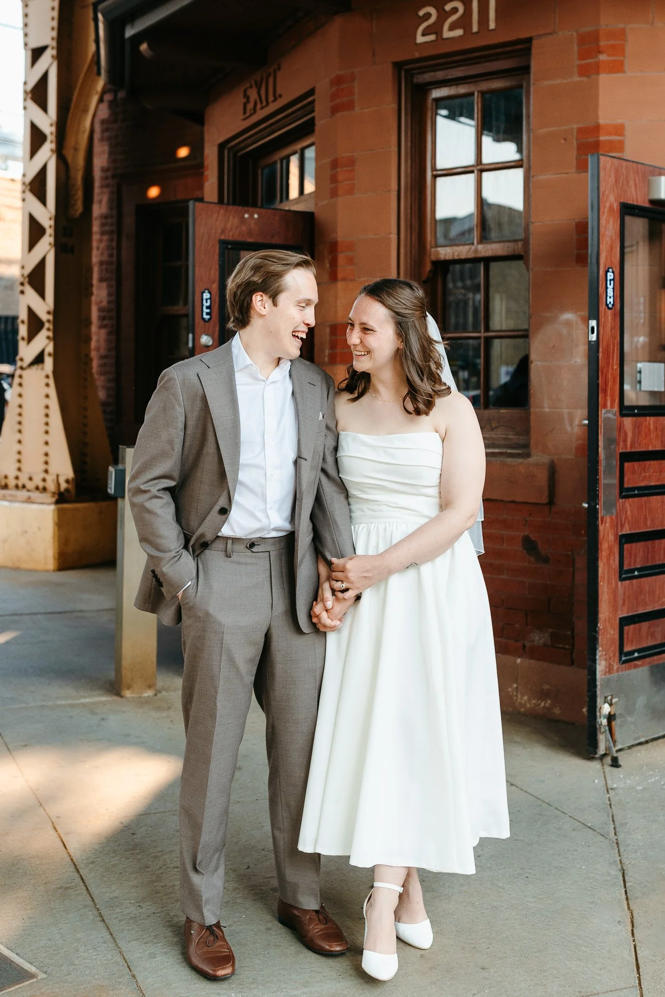 chicago-train-engagement-5.JPG