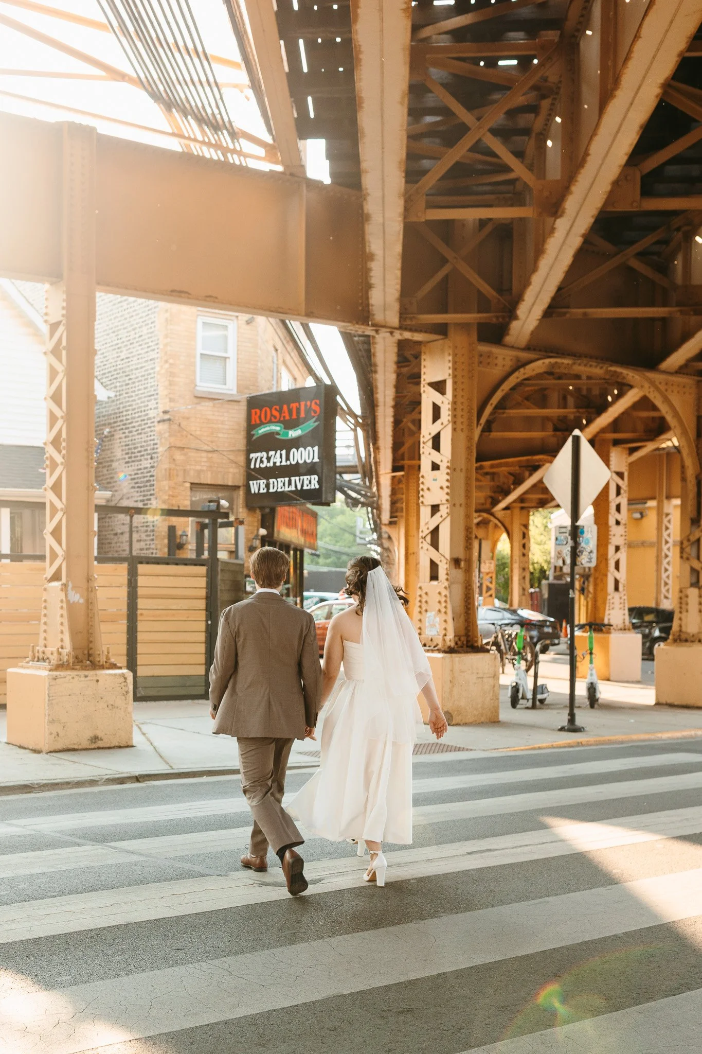 chicago-train-engagement-10.JPG
