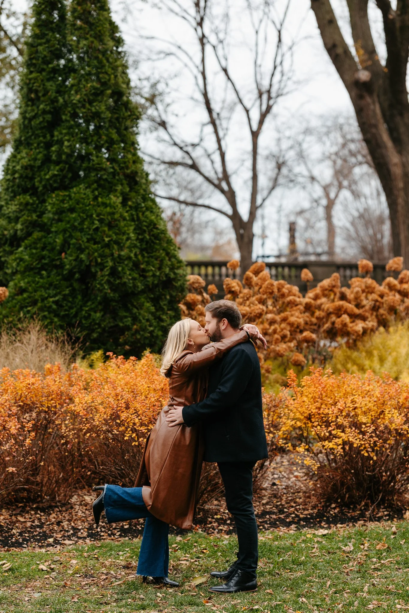 chicago-fall-engagement-emily-williams-photography-51.JPG