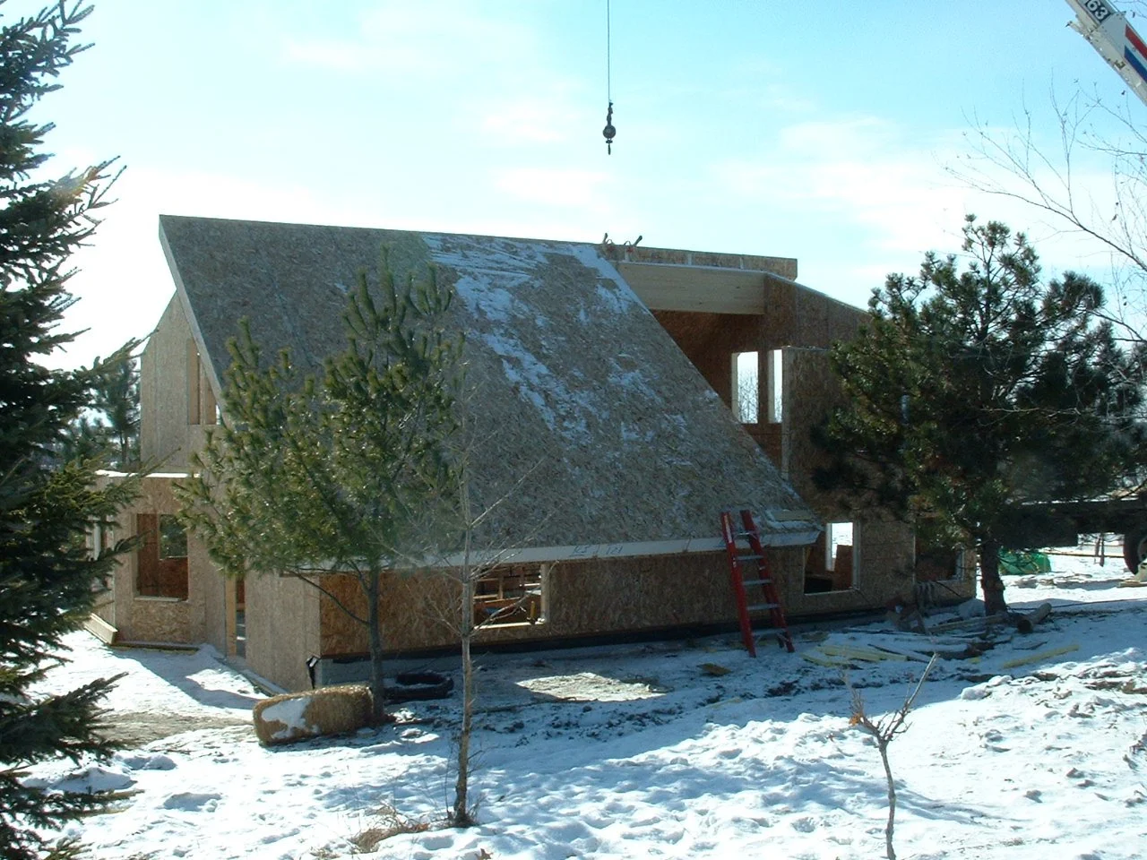 SIP Span Tables Explained: How Far Can a SIP Roof or Wall Really Span?
