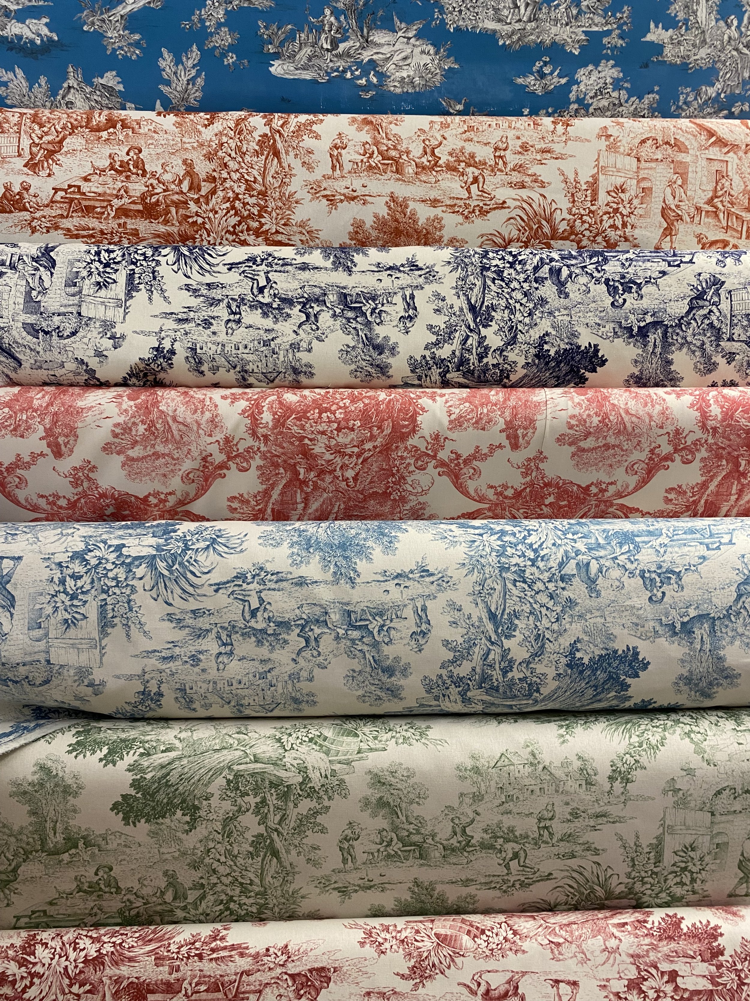 Italian fabric samples suitable for pillows upholstery and other bespoke soft furnishings. A selection of high quality textiles sourced by Yvonne Koné in Tuscany for custom interior projects.