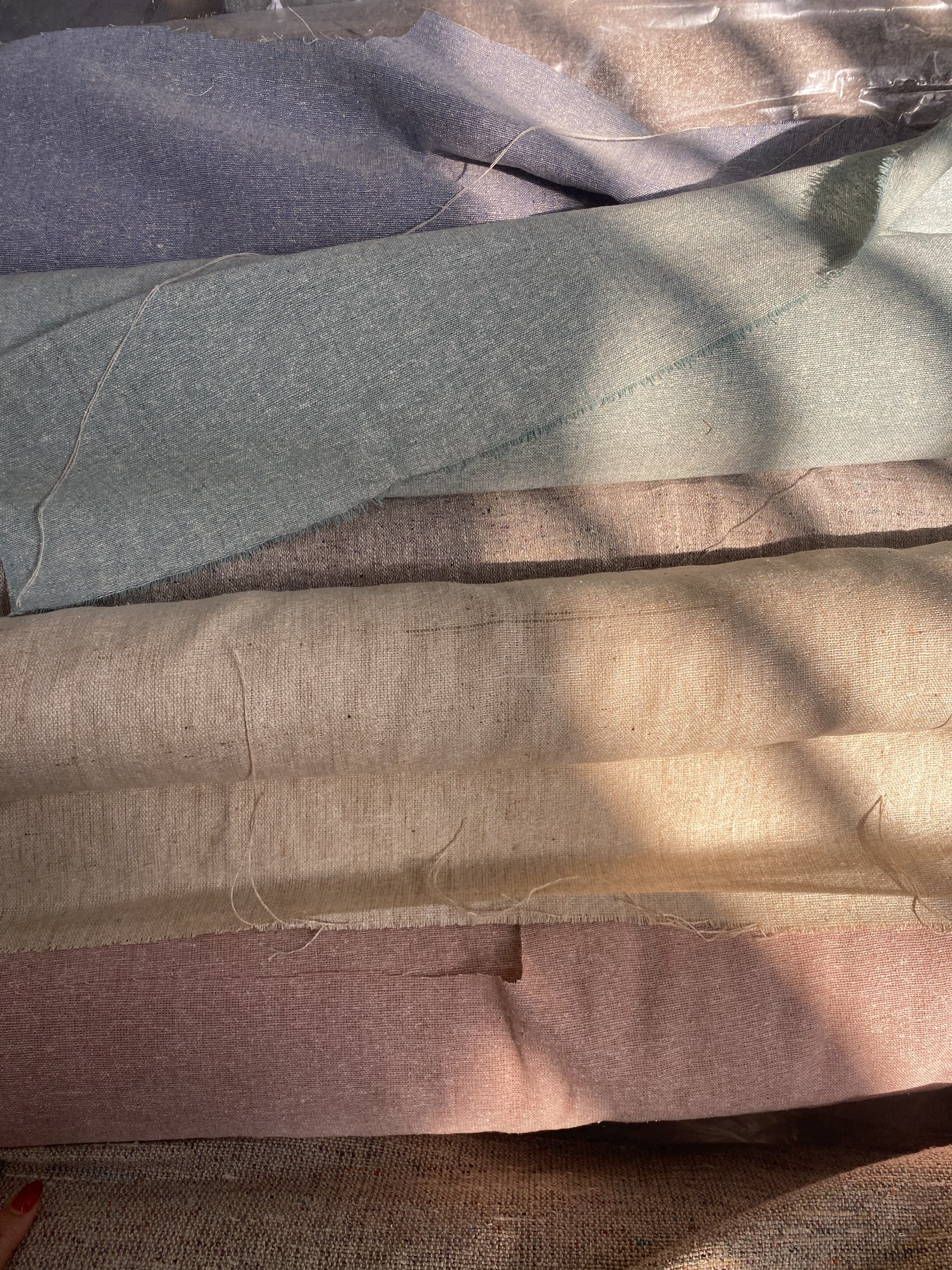 Italian textile samples handpicked by Yvonne Koné. One of a kind fabric rolls from leftover stocks in 100 percent linen and muted pastel shades for interior design products like pillows, upholstery and curtains.