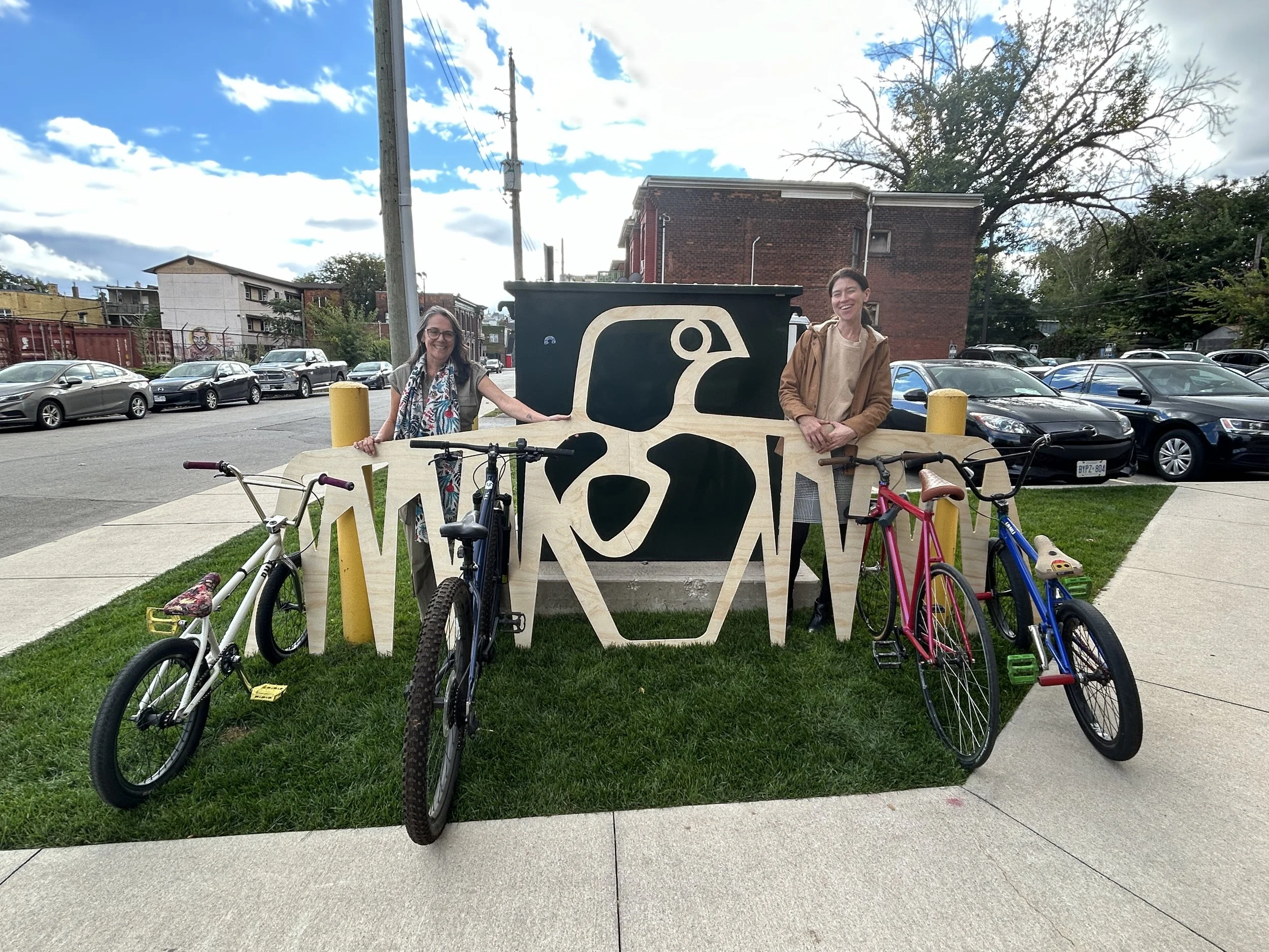 Thunderbird - Bikes+Sheila+Ashley.JPG