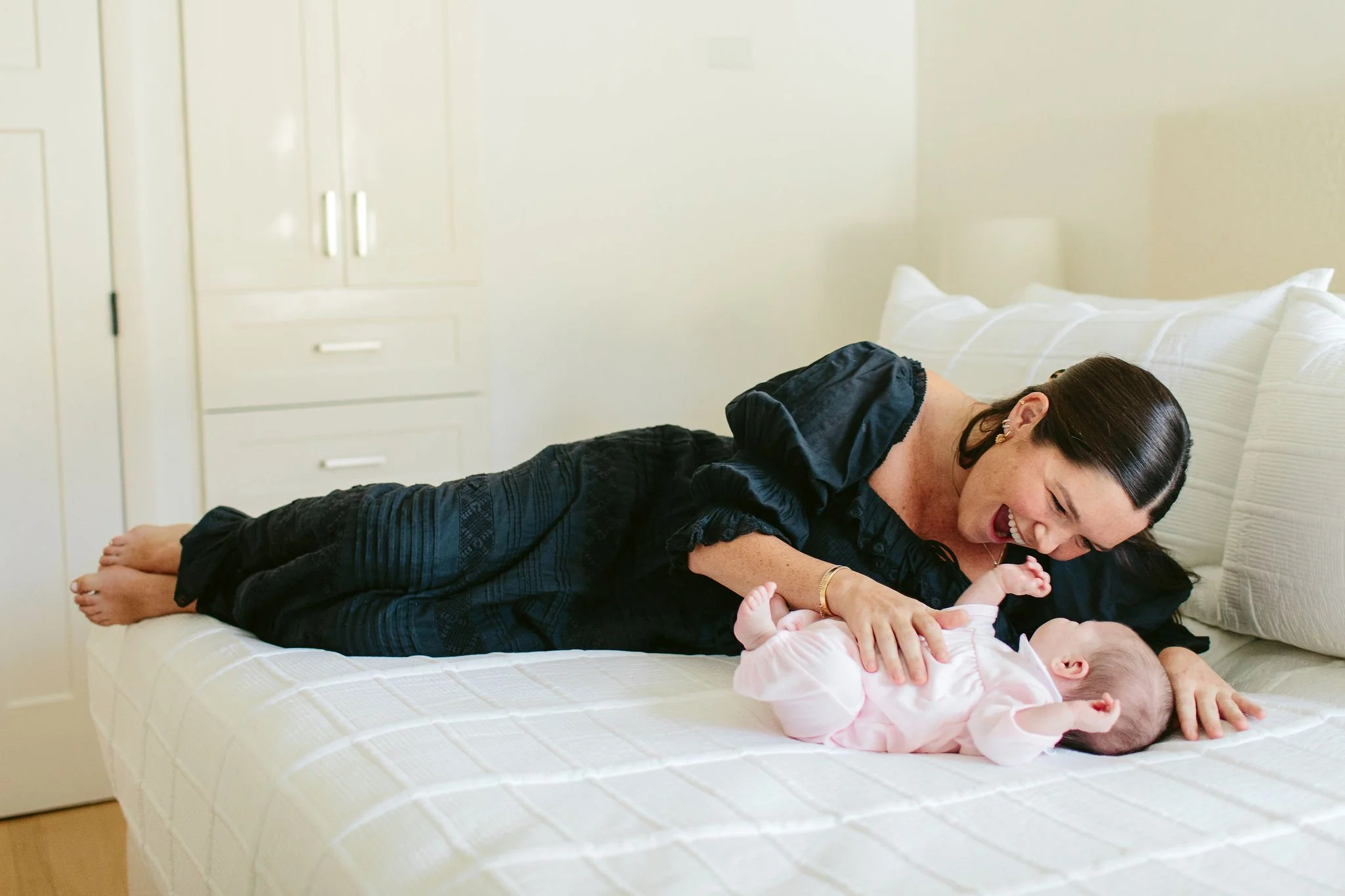 Chicago North Shore Newborn Session with the Penn Family