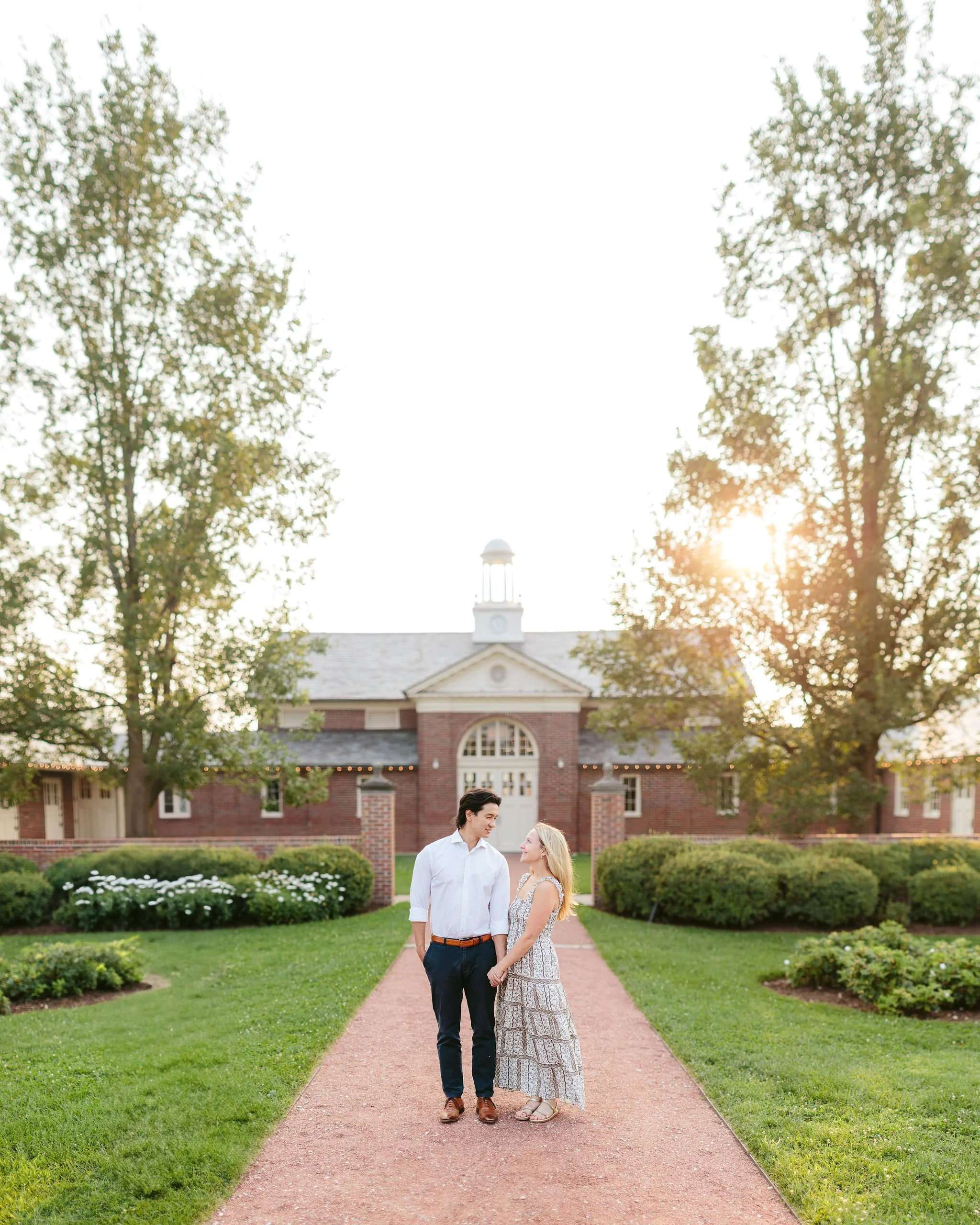 NicodemCreative-ElawaFarmEngagementSession-004.JPG