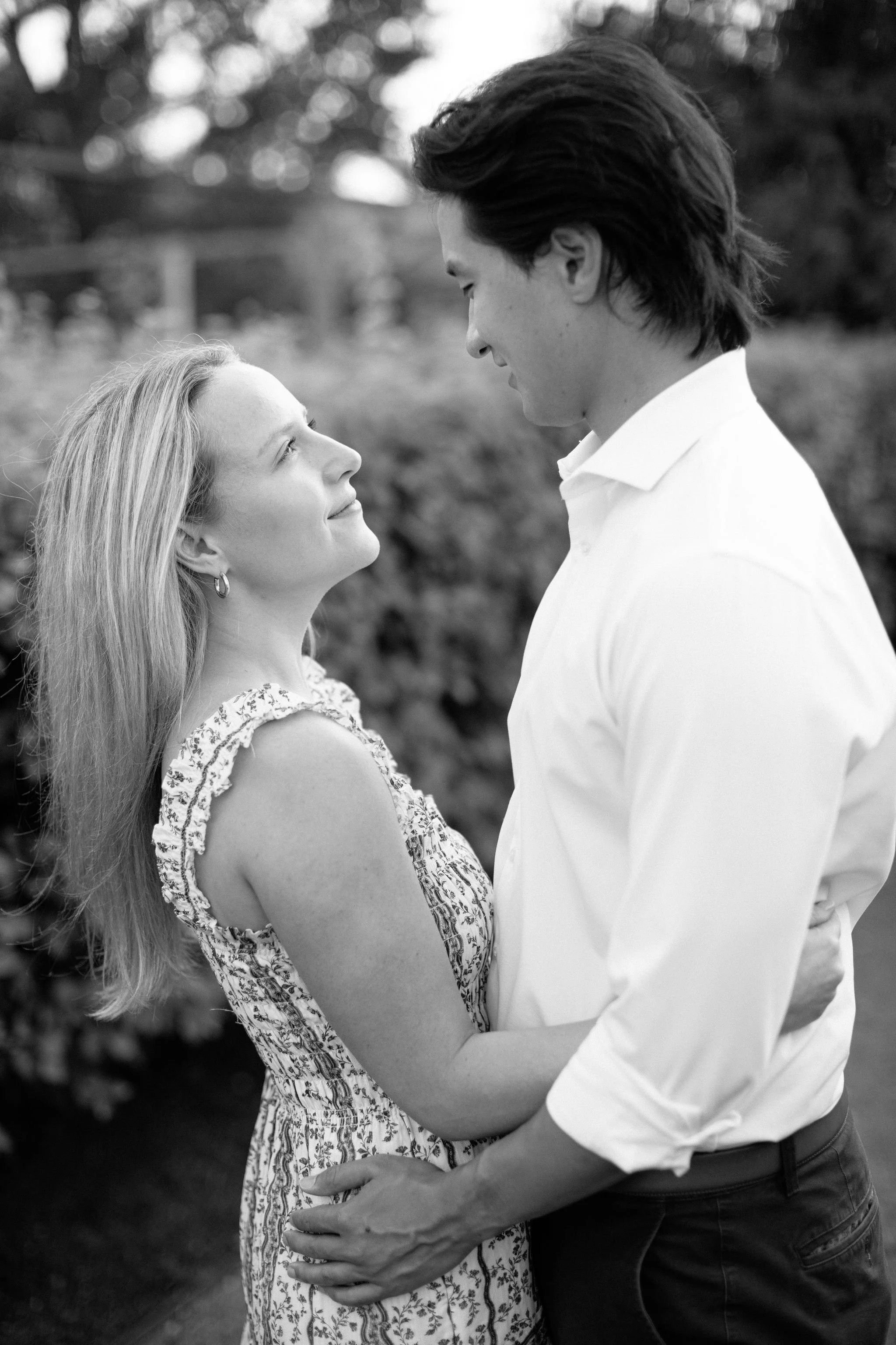 NicodemCreative-ElawaFarmEngagementSession-006.JPG